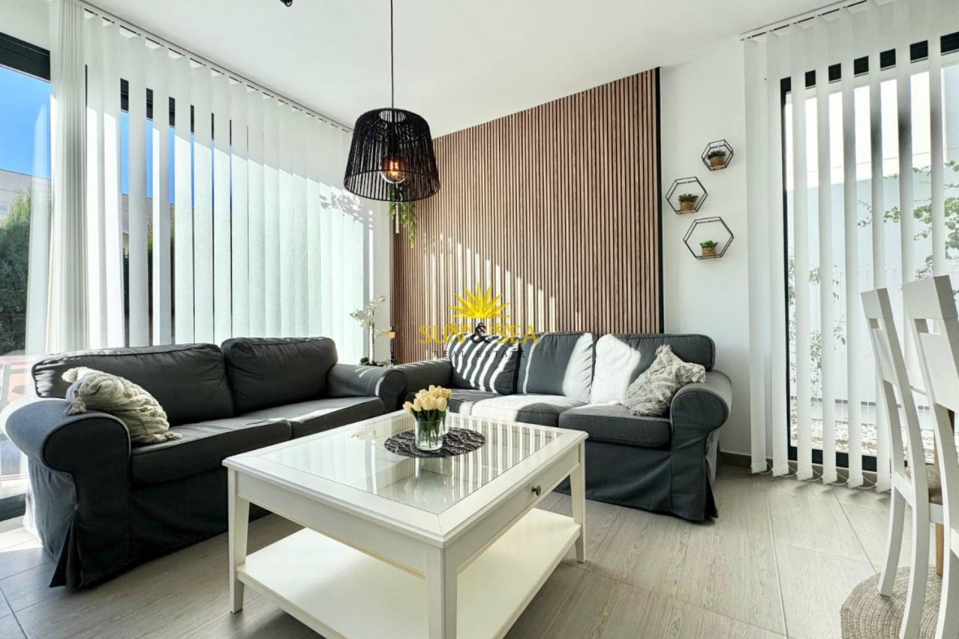 Resale - Villa - Torrevieja - Punta prima