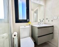 Resale - Villa - Torrevieja - Punta prima