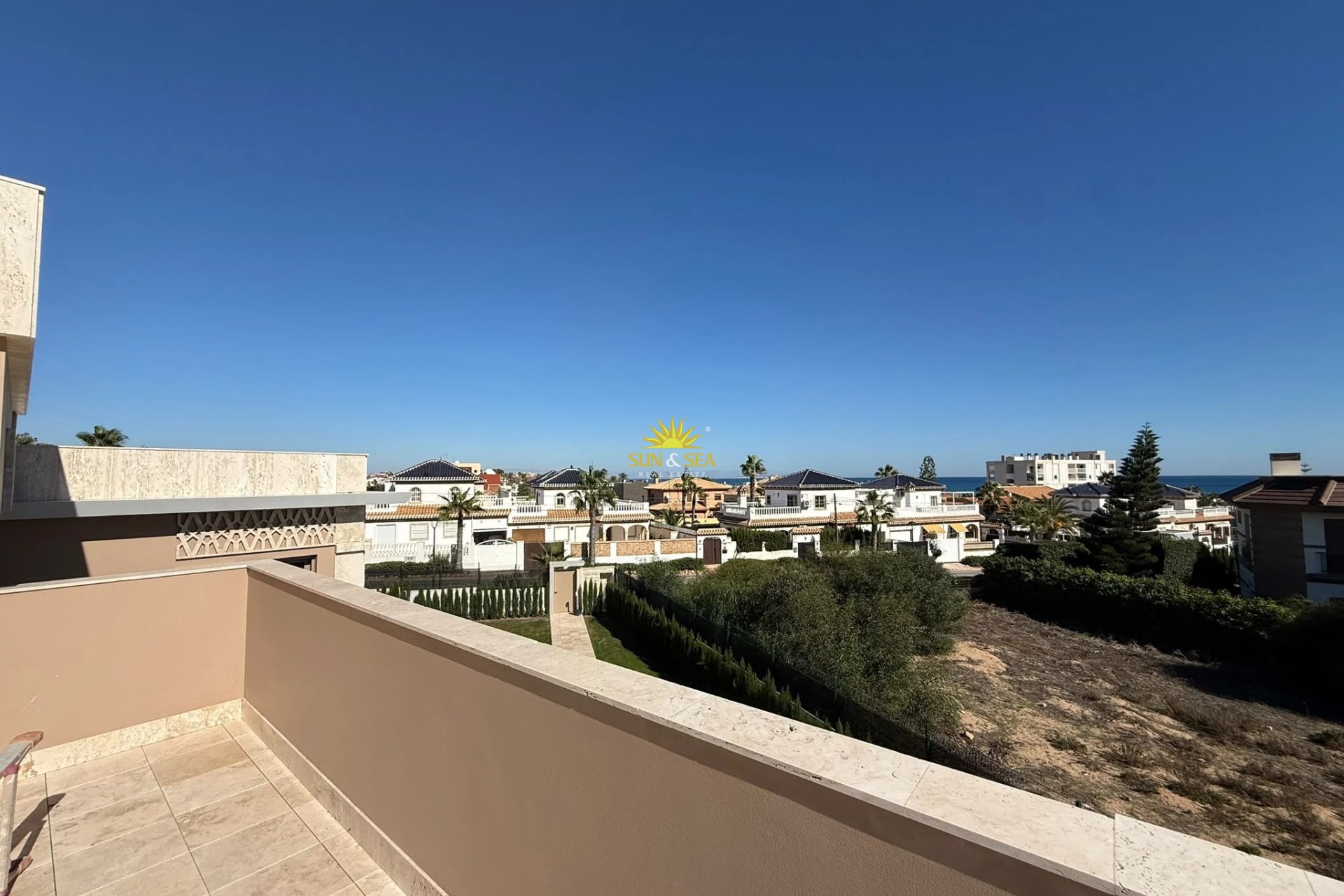 Resale - Villa - Torrevieja - Torrelamata - La Mata