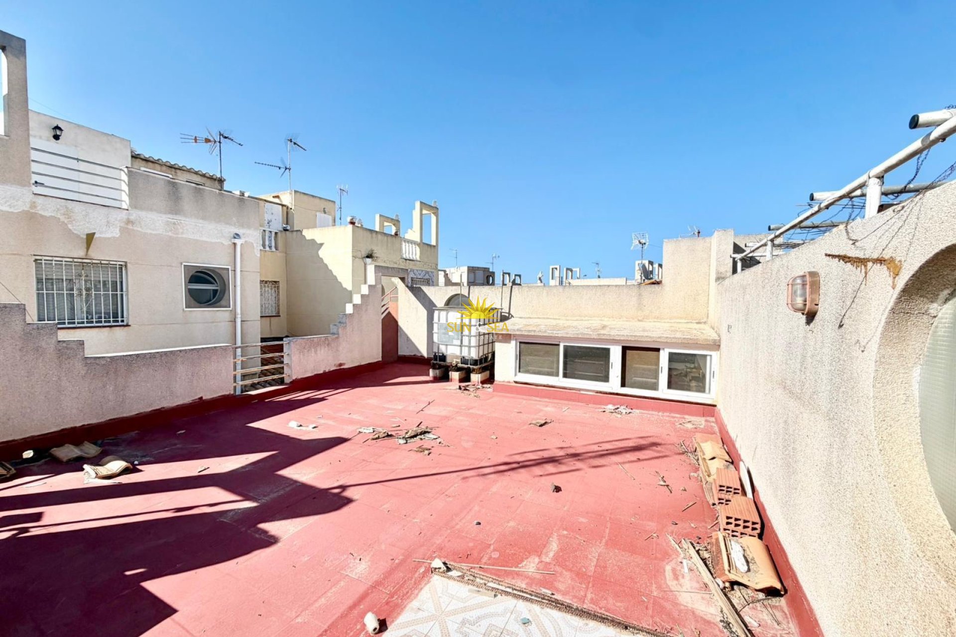 Resale - Villa - Torrevieja - torrevieja