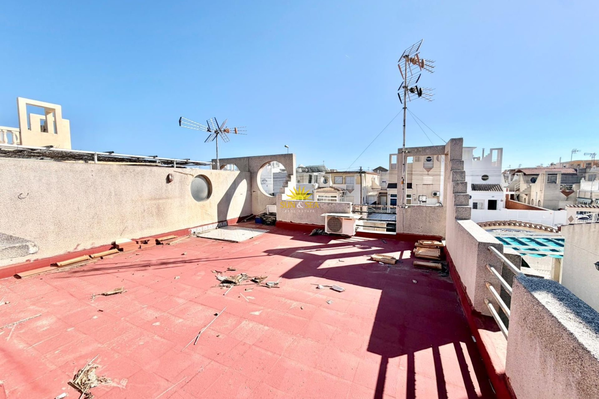 Resale - Villa - Torrevieja - torrevieja