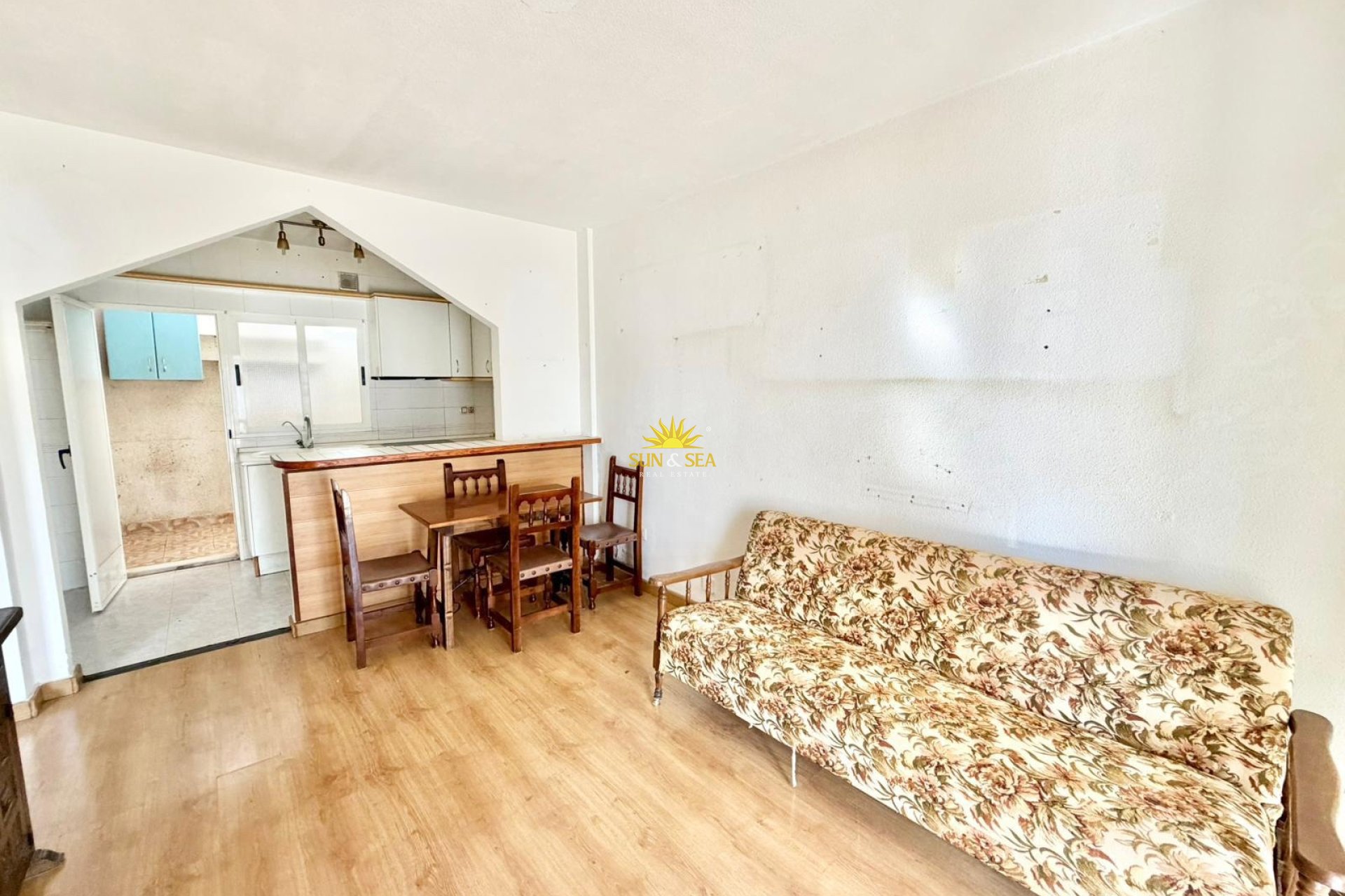 Resale - Villa - Torrevieja - torrevieja