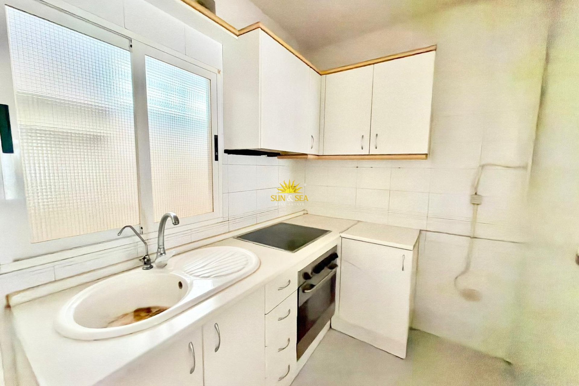Resale - Villa - Torrevieja - torrevieja