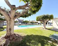 Resale - Villa - Torrevieja - Urb. Jardín del Mar