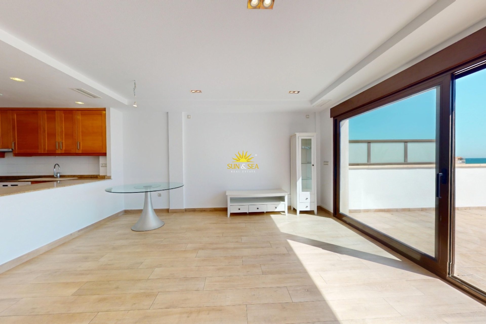 Reventa - Apartamento - Arenales del Sol
