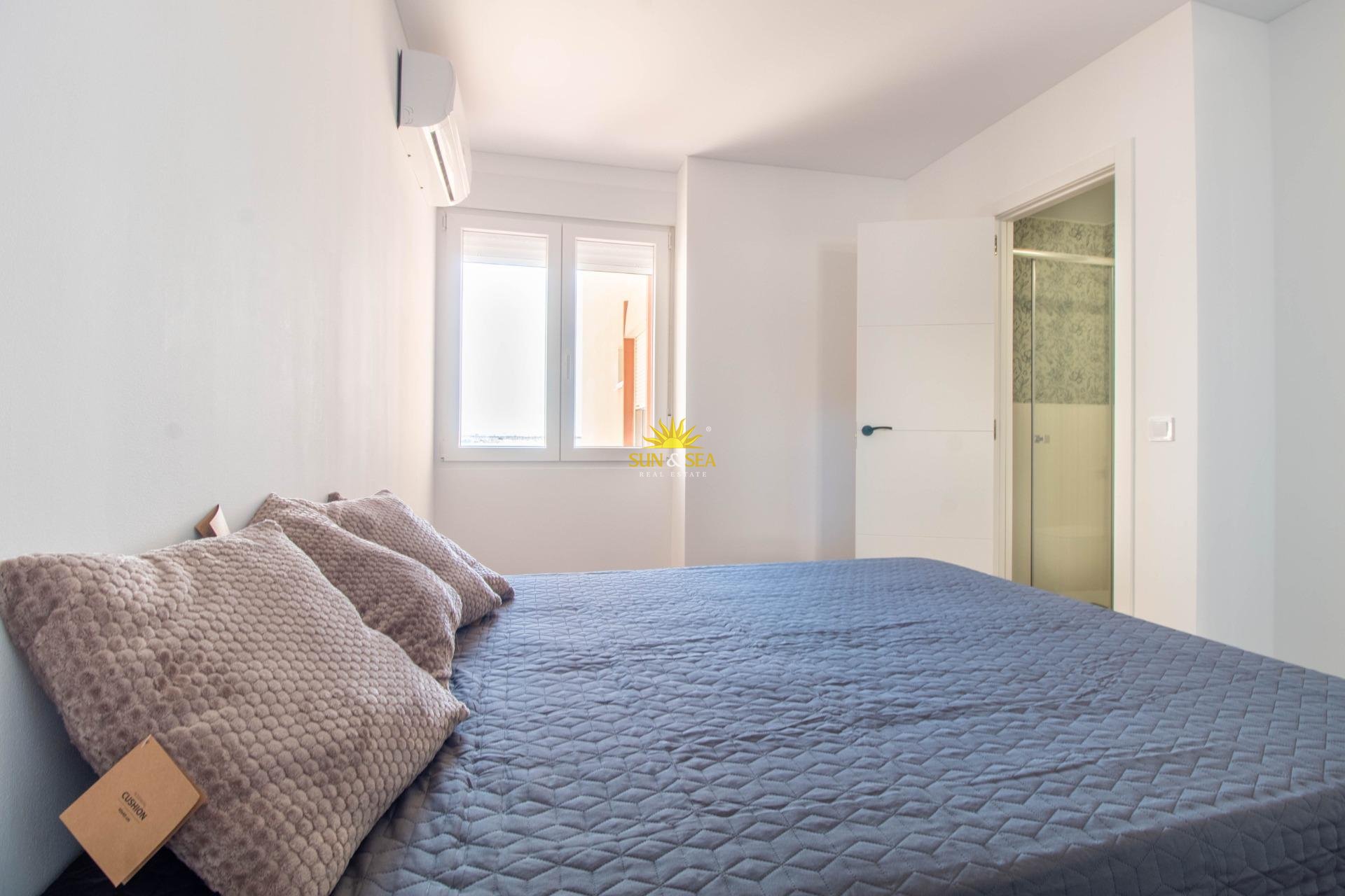 Reventa - Apartamento - Torrevieja - Acequion