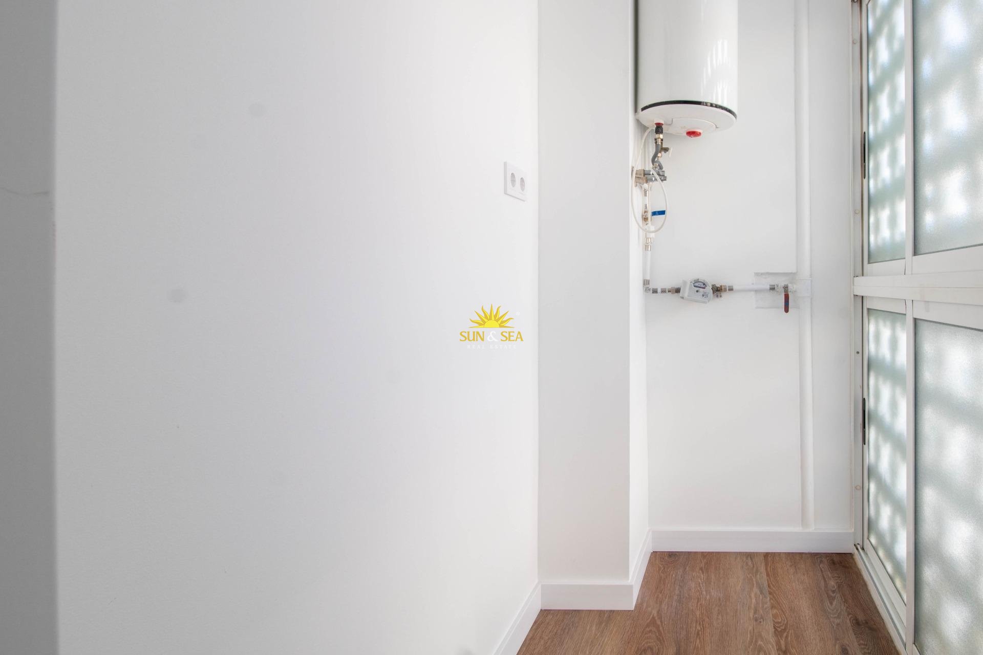 Reventa - Apartamento - Torrevieja - Acequion