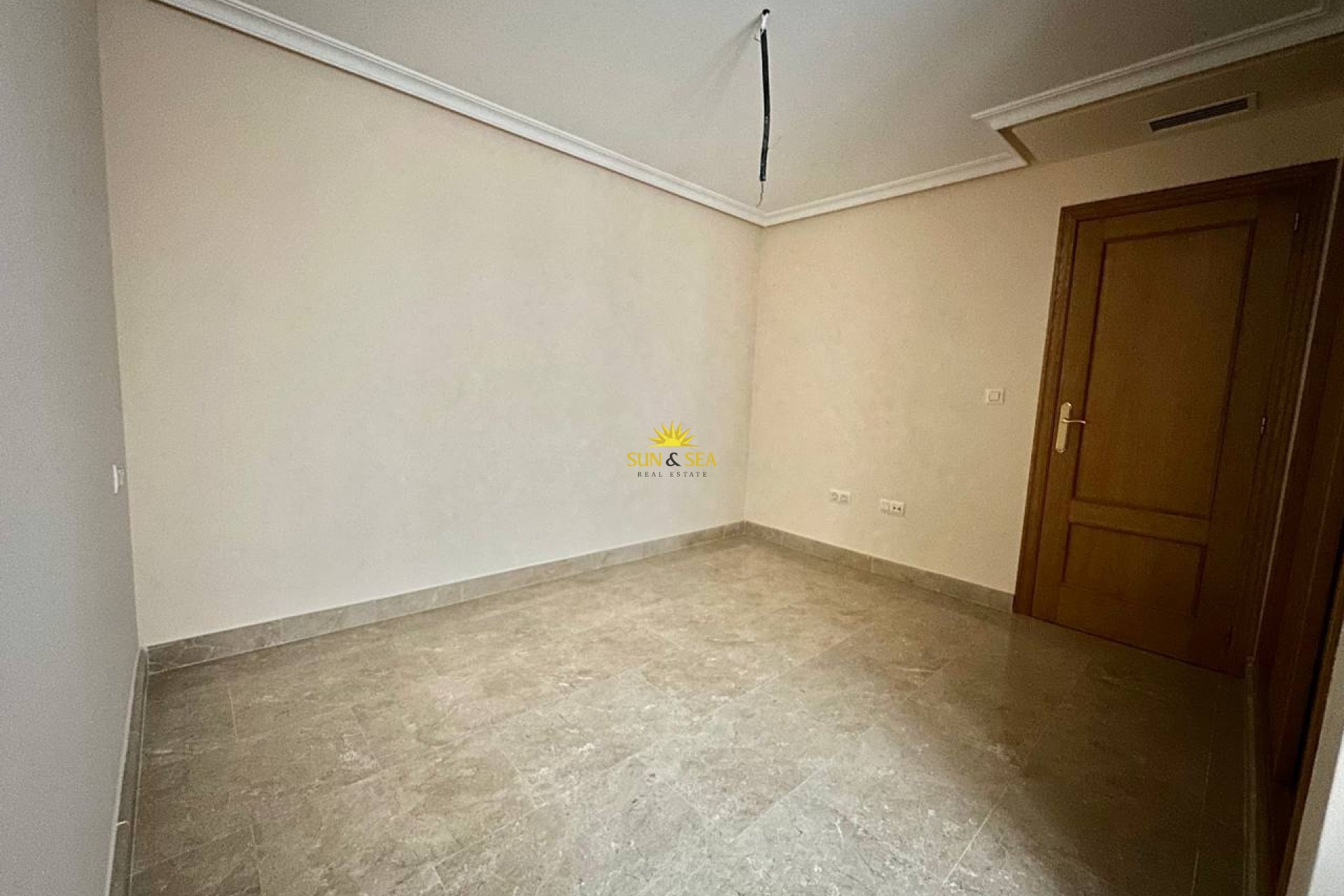 Reventa - Apartamento - Torrevieja - Centro