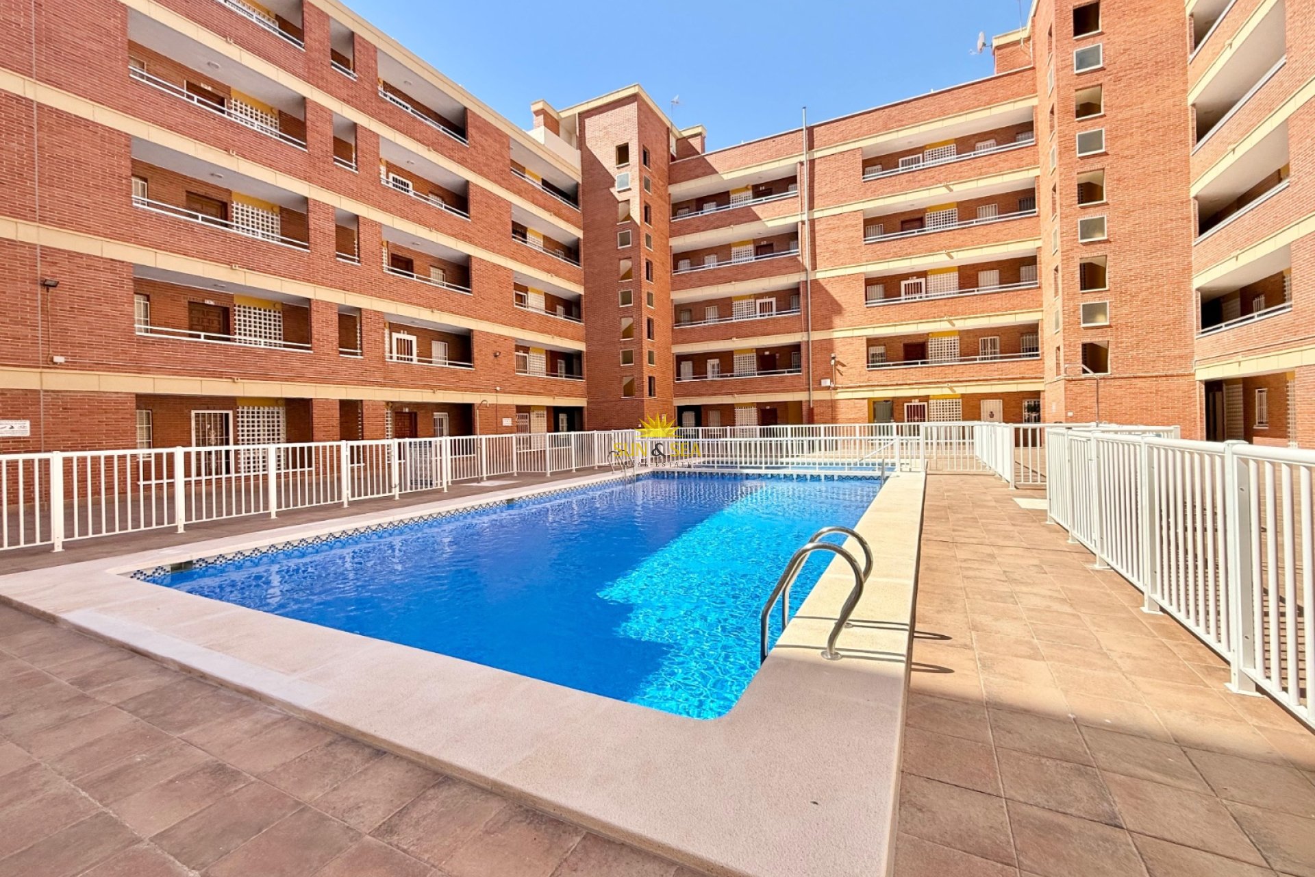 Reventa - Apartamento - Torrevieja - El Acequión - Los Náufragos
