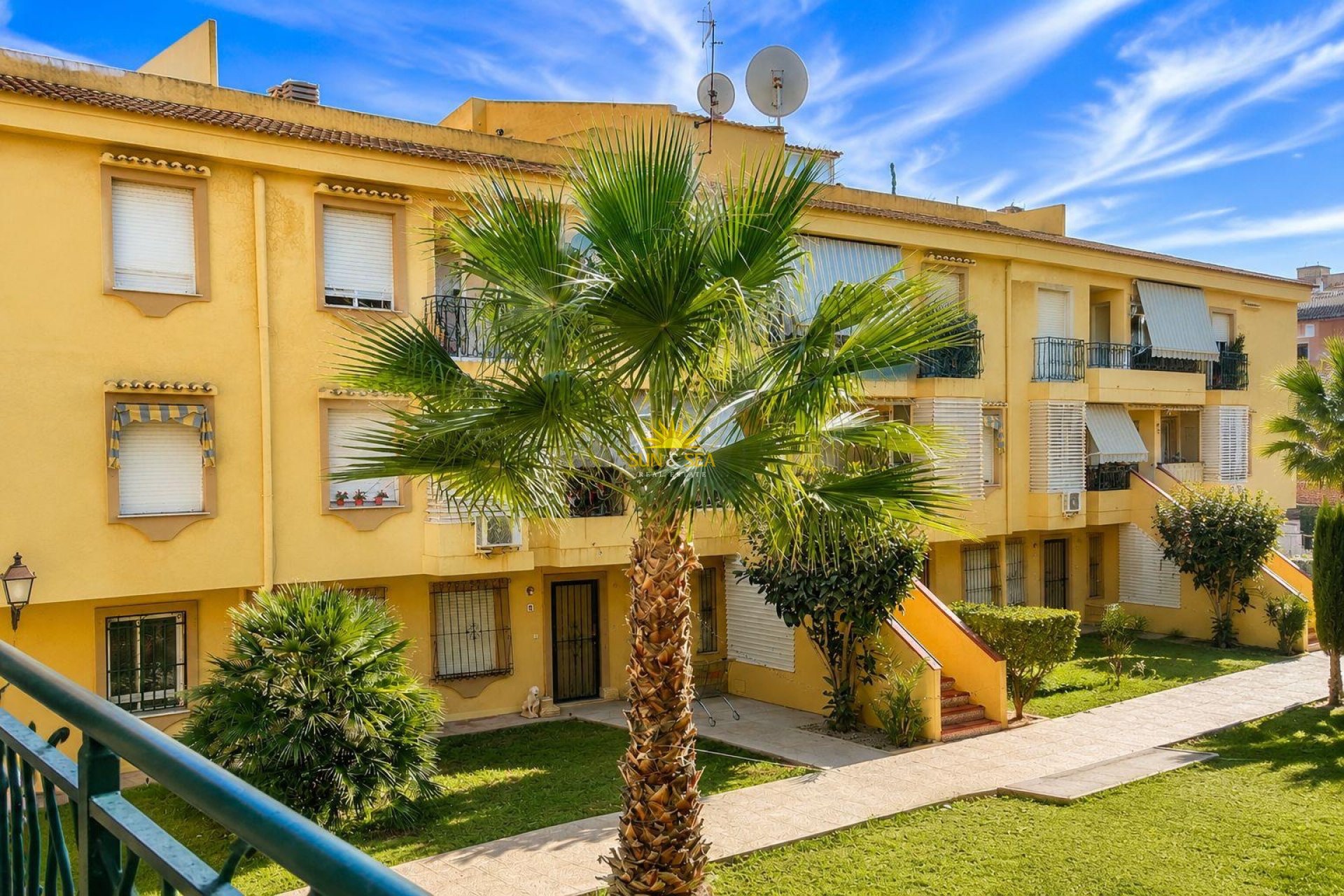 Reventa - Apartamento - Torrevieja - La veleta
