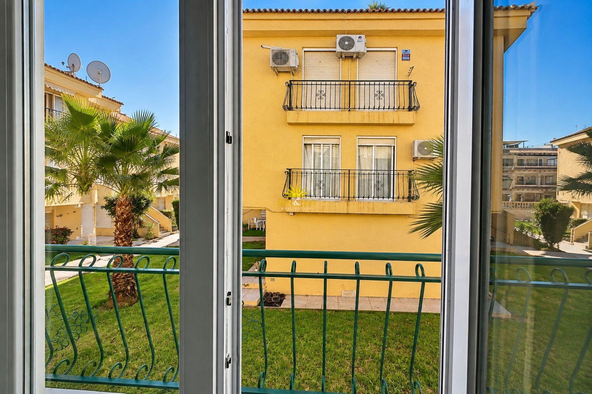 Reventa - Apartamento - Torrevieja - La veleta