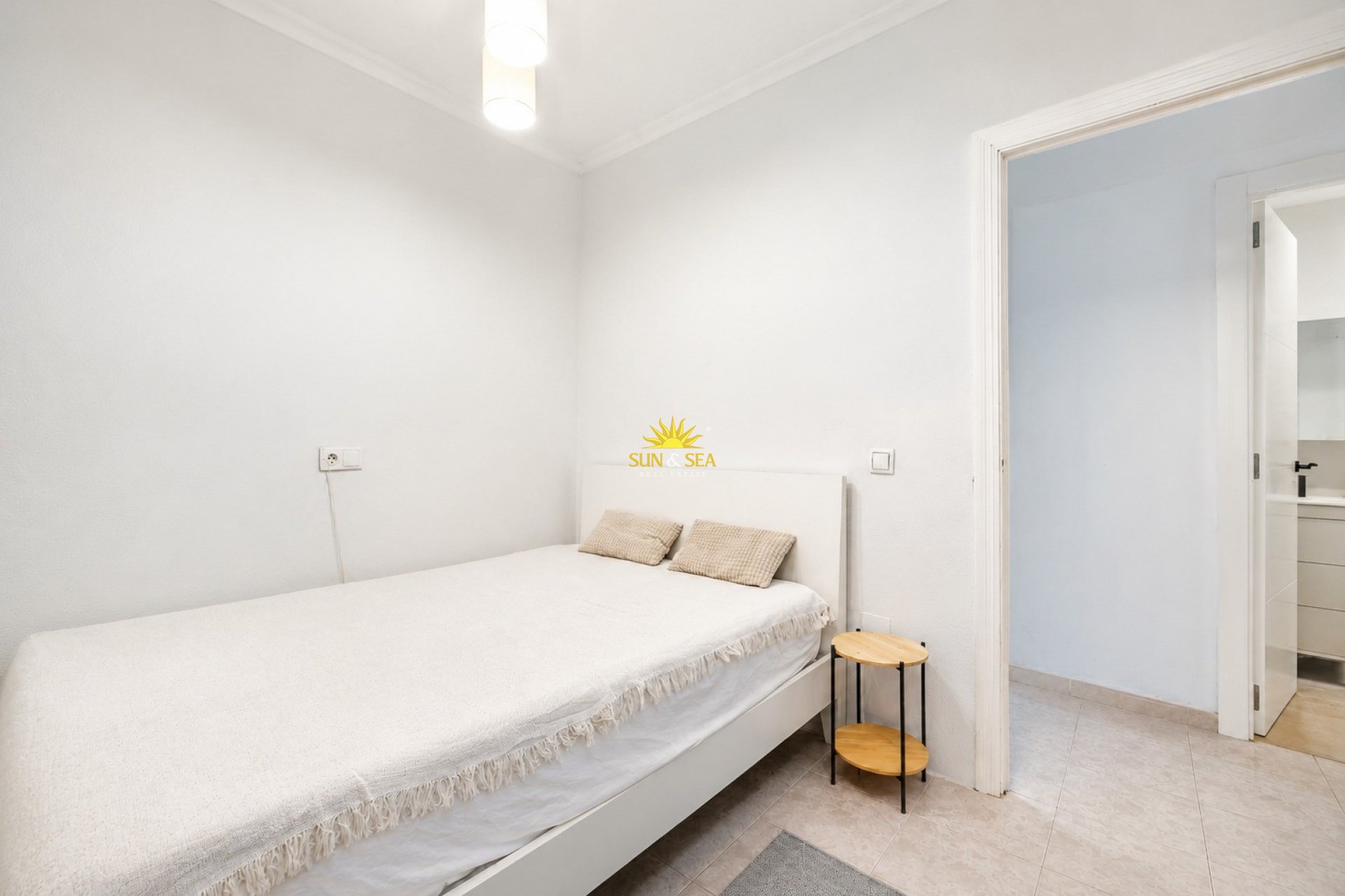 Reventa - Apartamento - Torrevieja - Playa de los Locos
