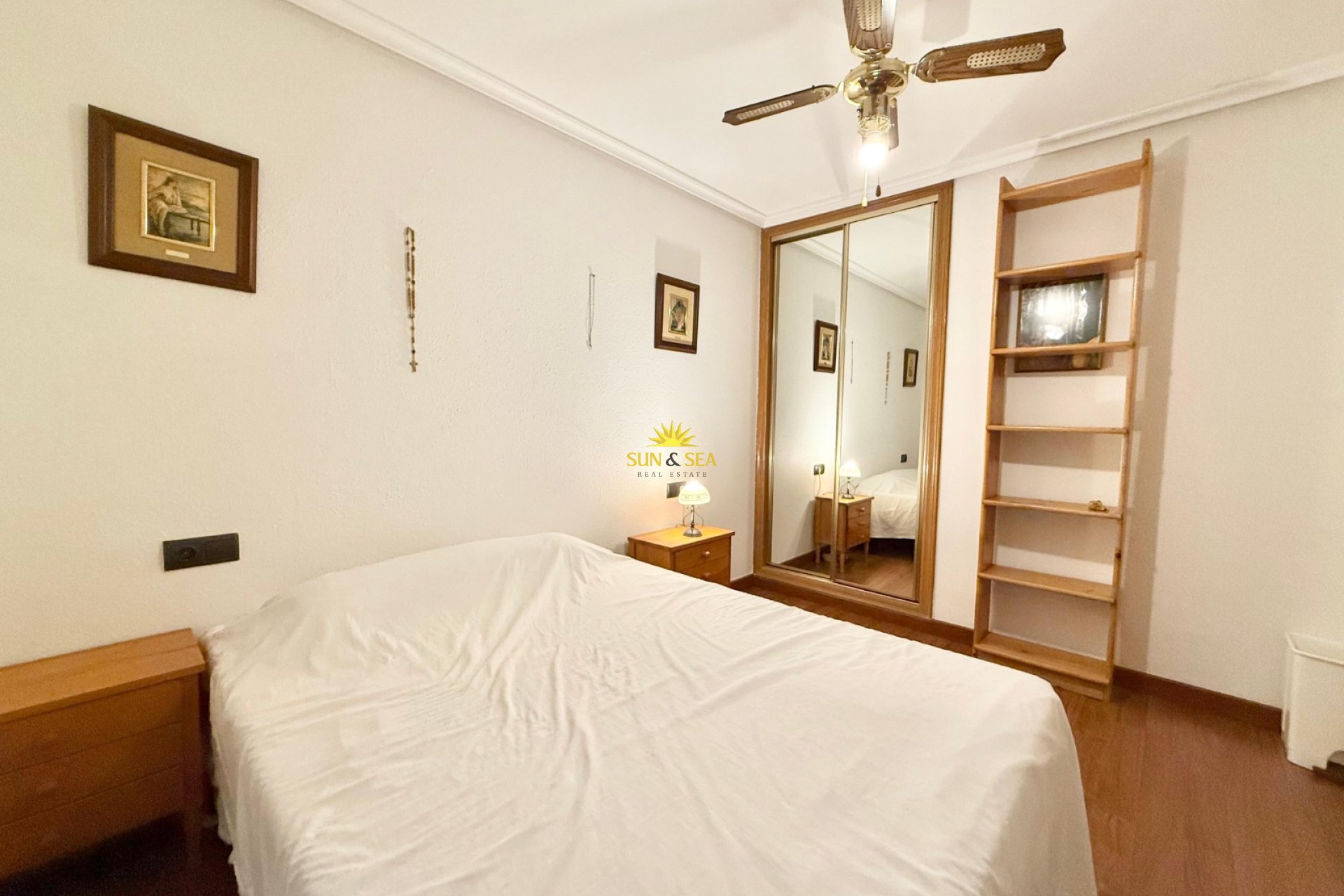 Reventa - Apartamento - Torrevieja - Playa del Acequión