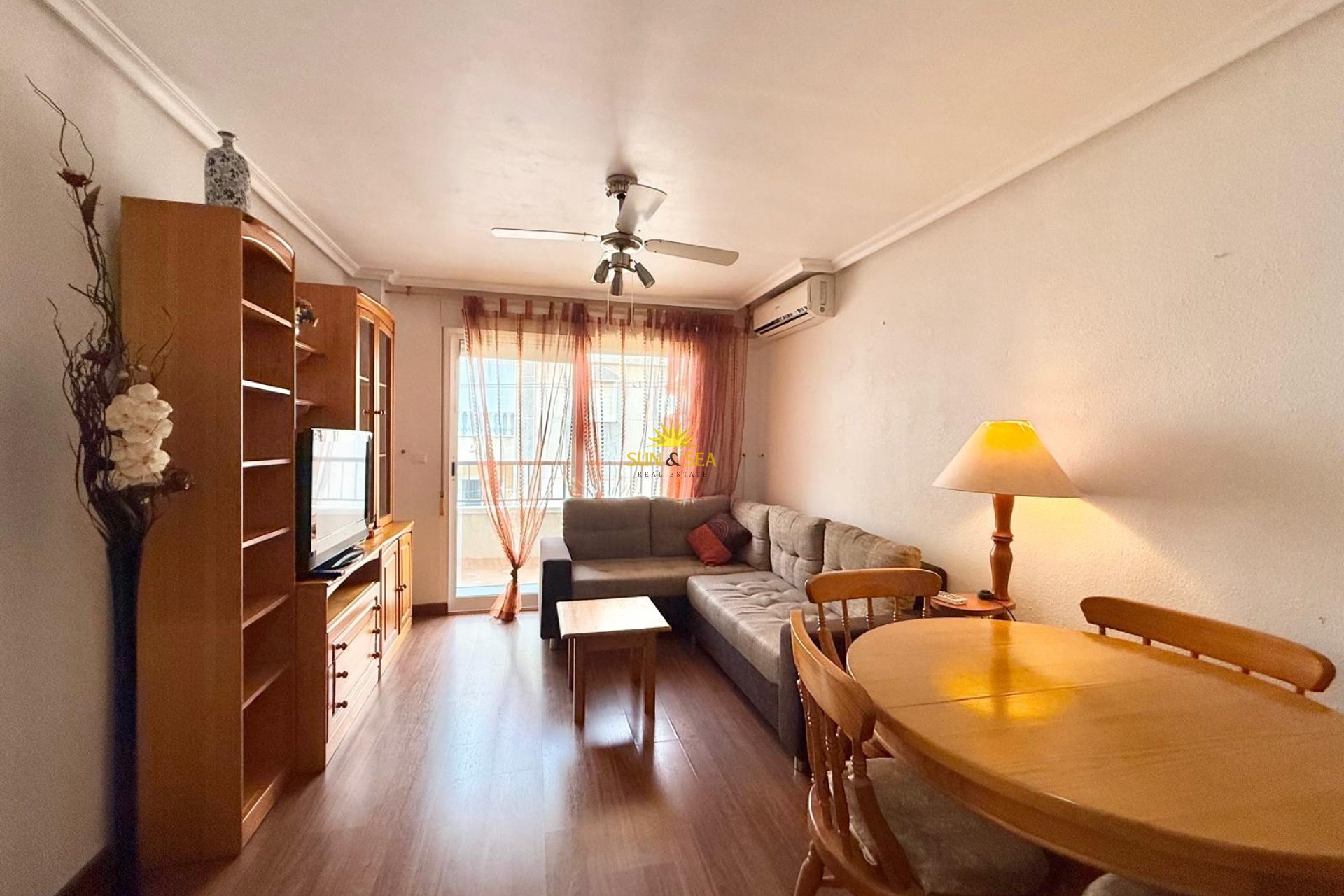 Reventa - Apartamento - Torrevieja - Playa del Acequión
