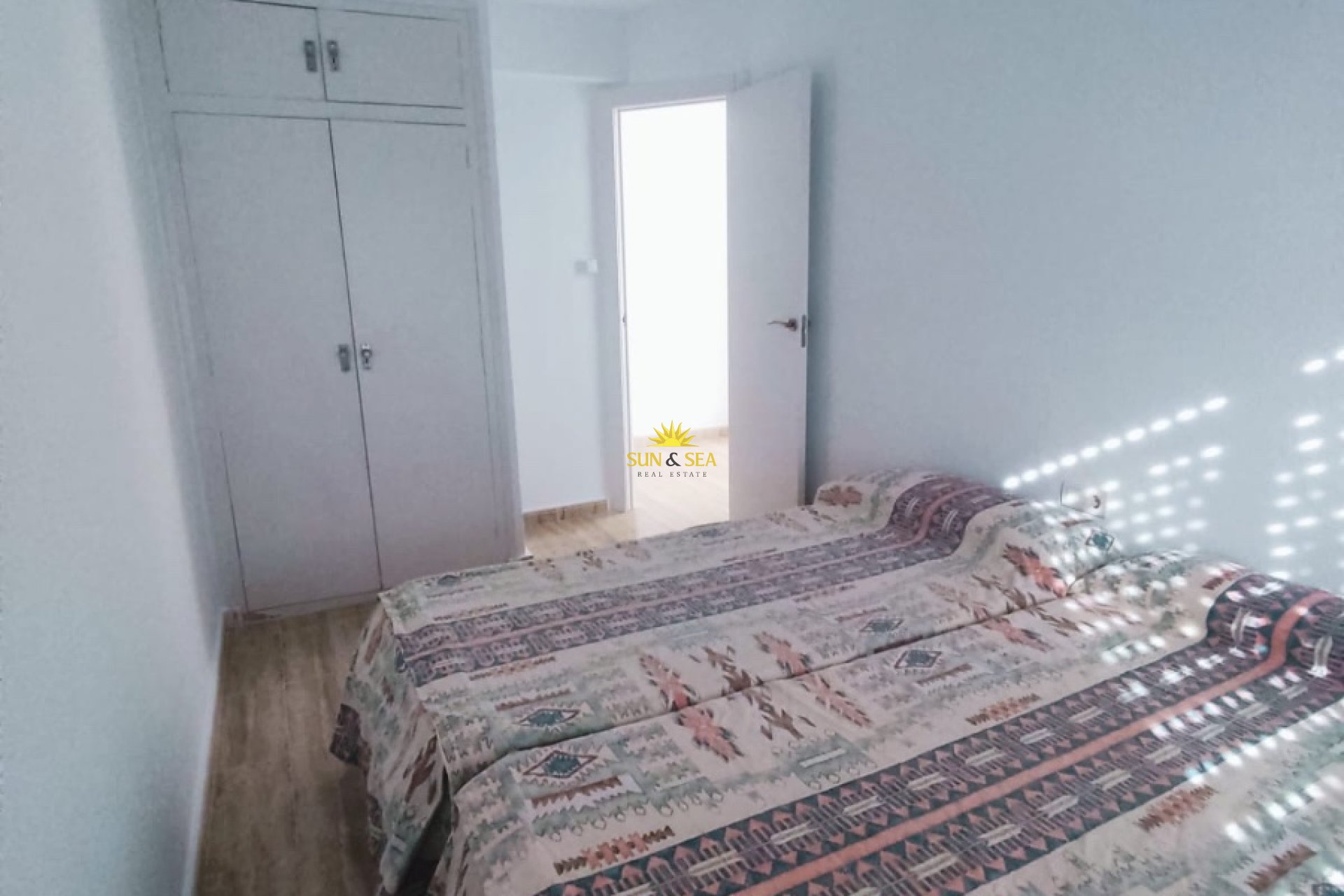 Reventa - Apartamento - Torrevieja - Playa del Cura
