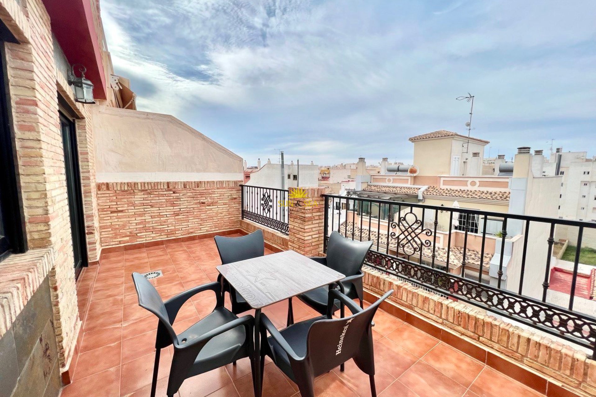 Reventa - Atico - Torrevieja - Centro
