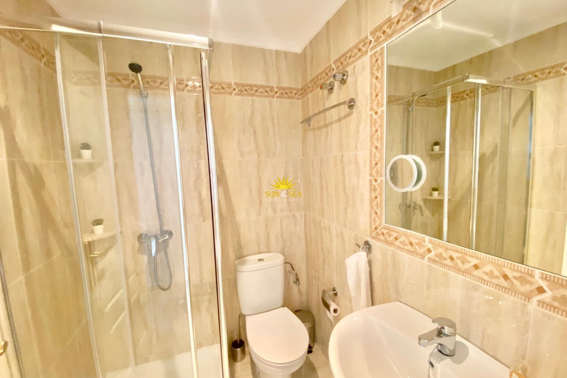 Reventa - Chalet adosado - Orihuela Costa - Villamartín
