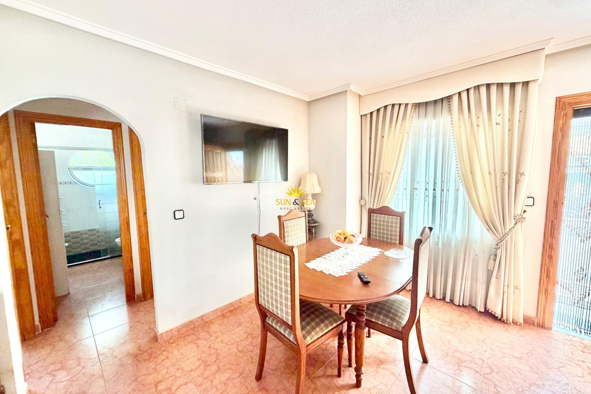 Reventa - Chalet adosado - Orihuela Costa