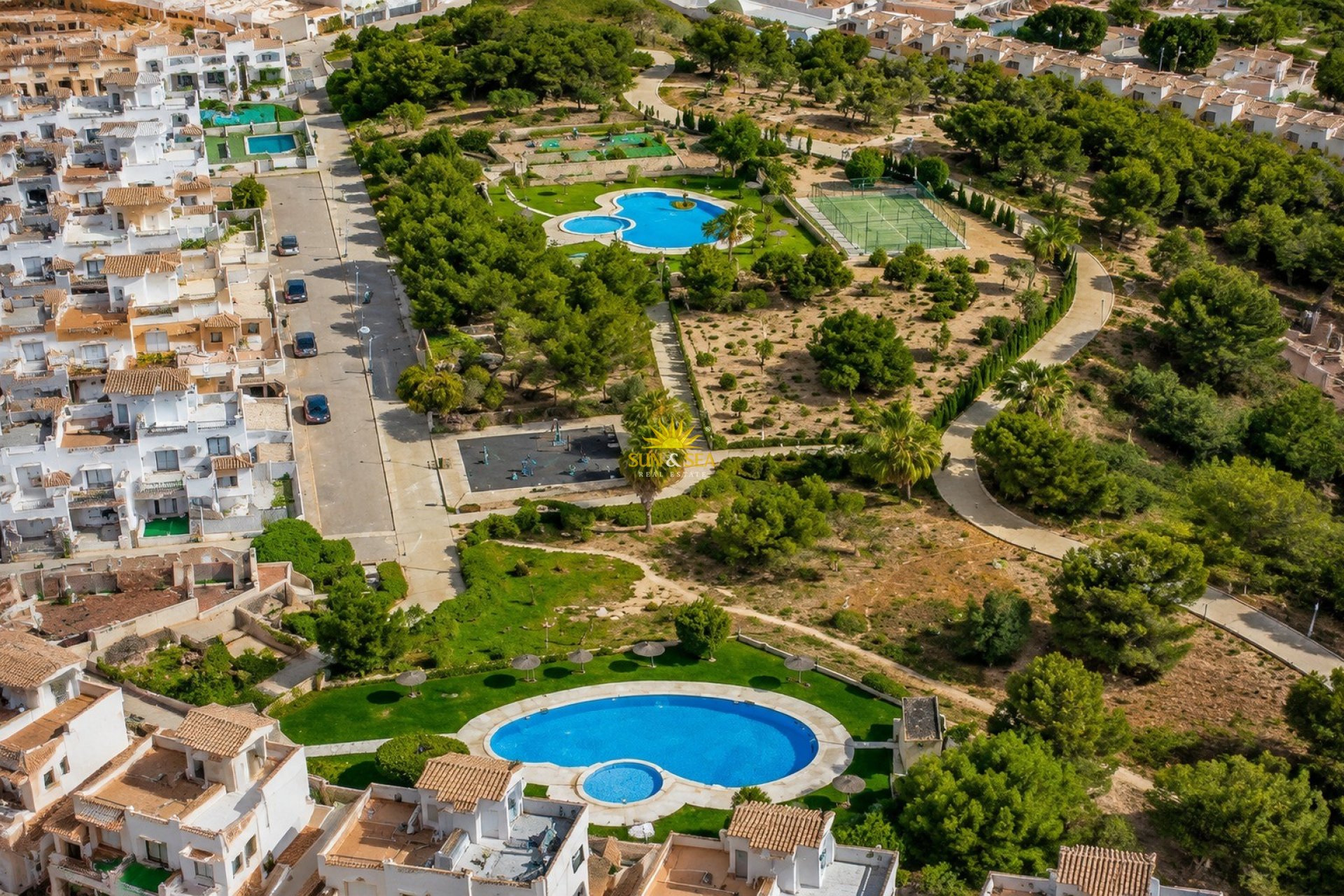 Reventa - Chalet adosado - Orihuela Costa