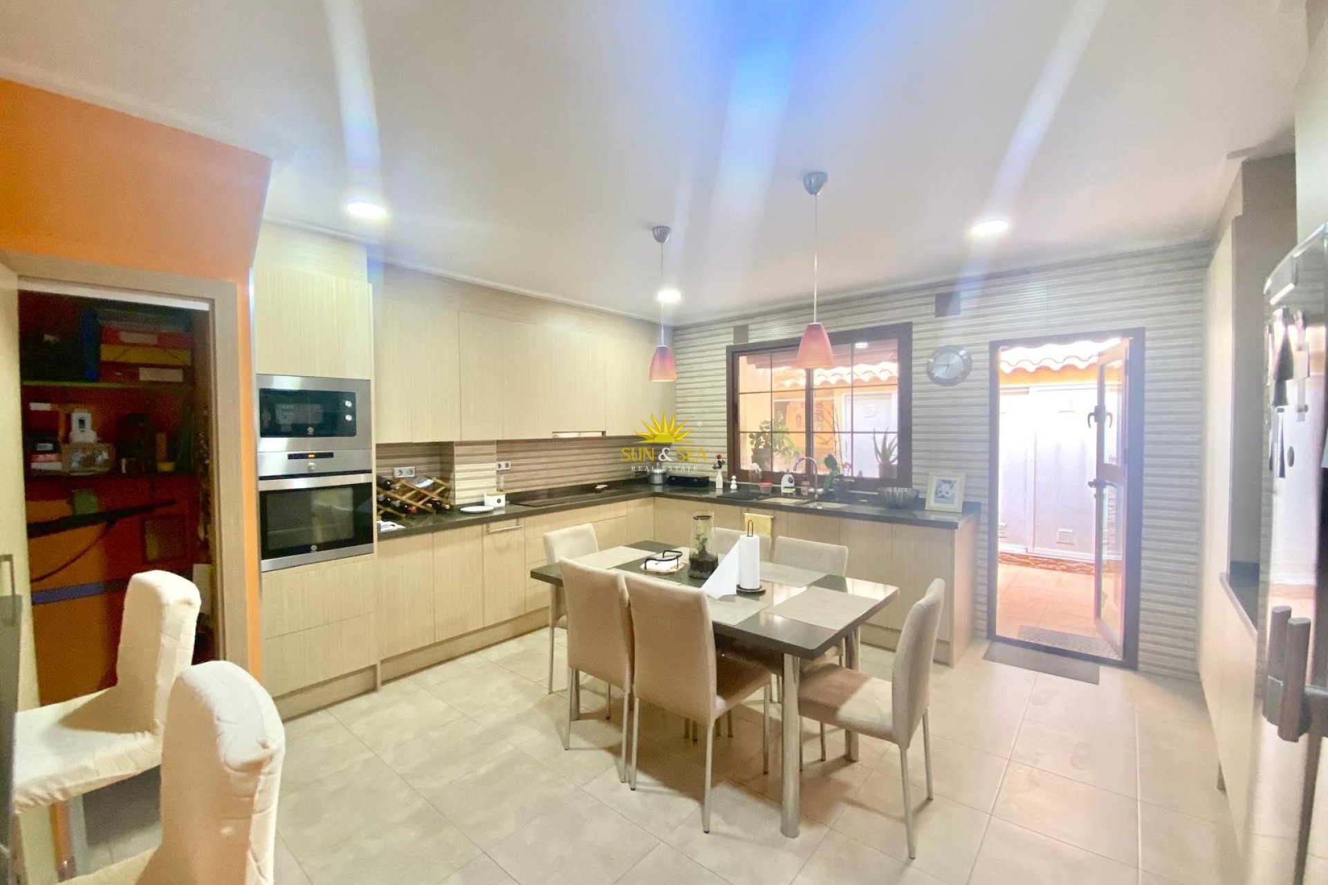 Reventa - Chalet adosado - Torrevieja - Los balcones