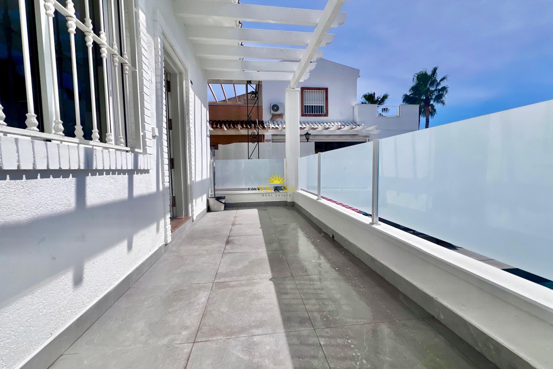 Reventa - Chalet - San Miguel de Salinas - Las filipinas