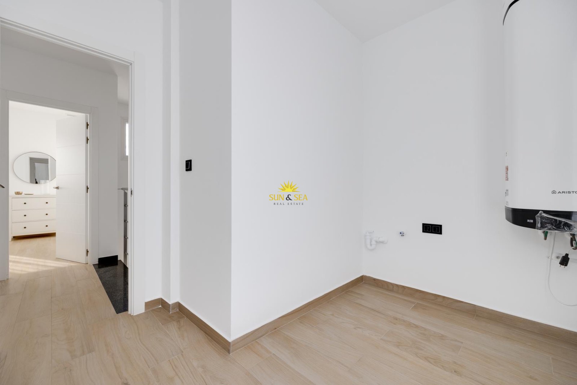 Reventa - Chalet - Torrevieja - Aguas Nuevas