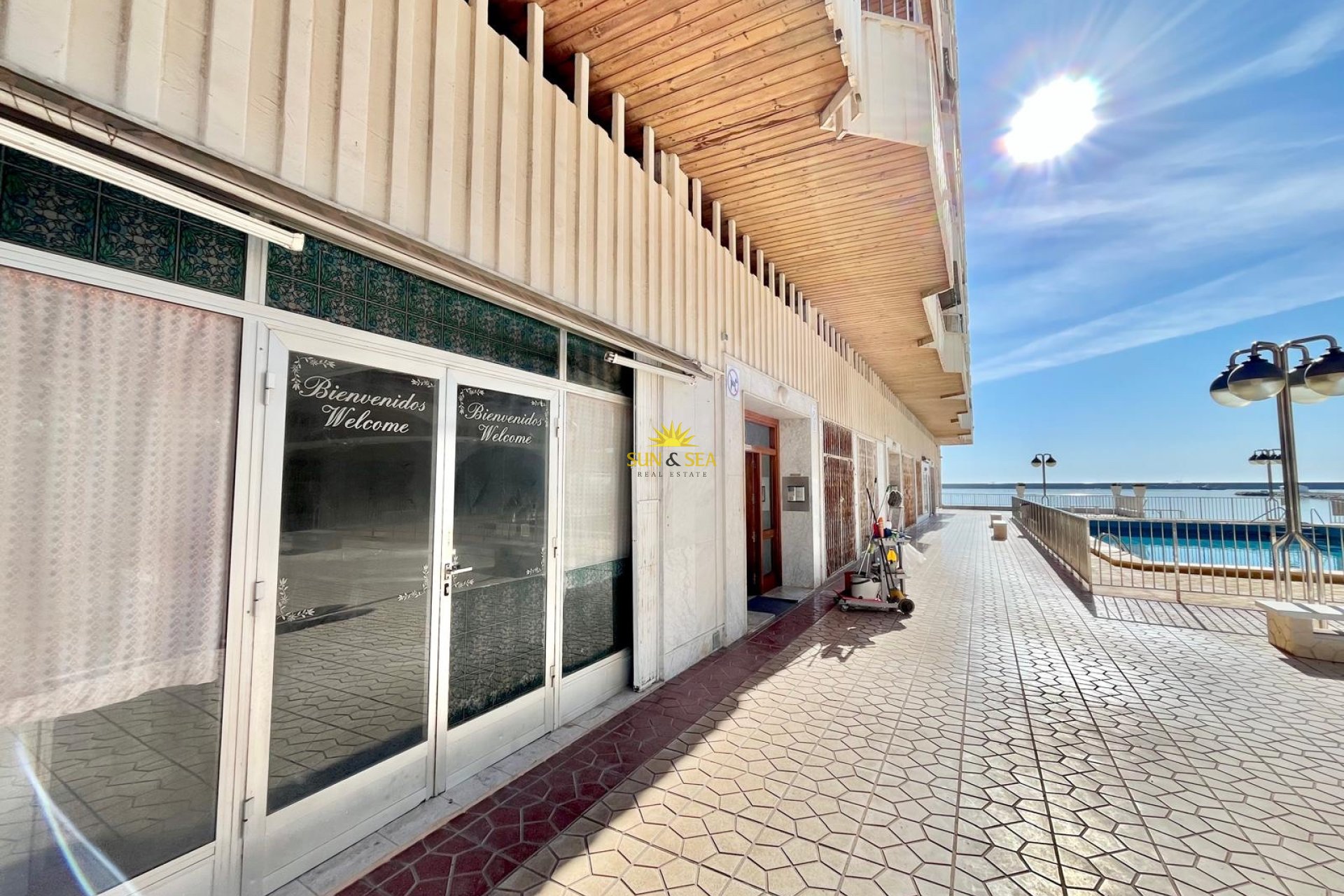 Reventa - Comercial - Torrevieja - Playa del Acequión