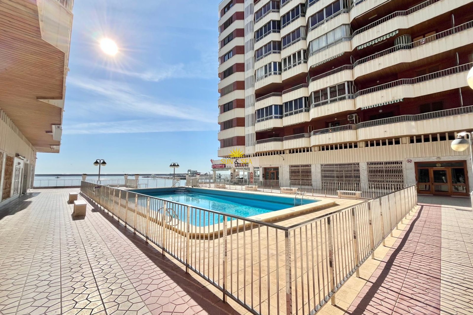 Reventa - Comercial - Torrevieja - Playa del Acequión