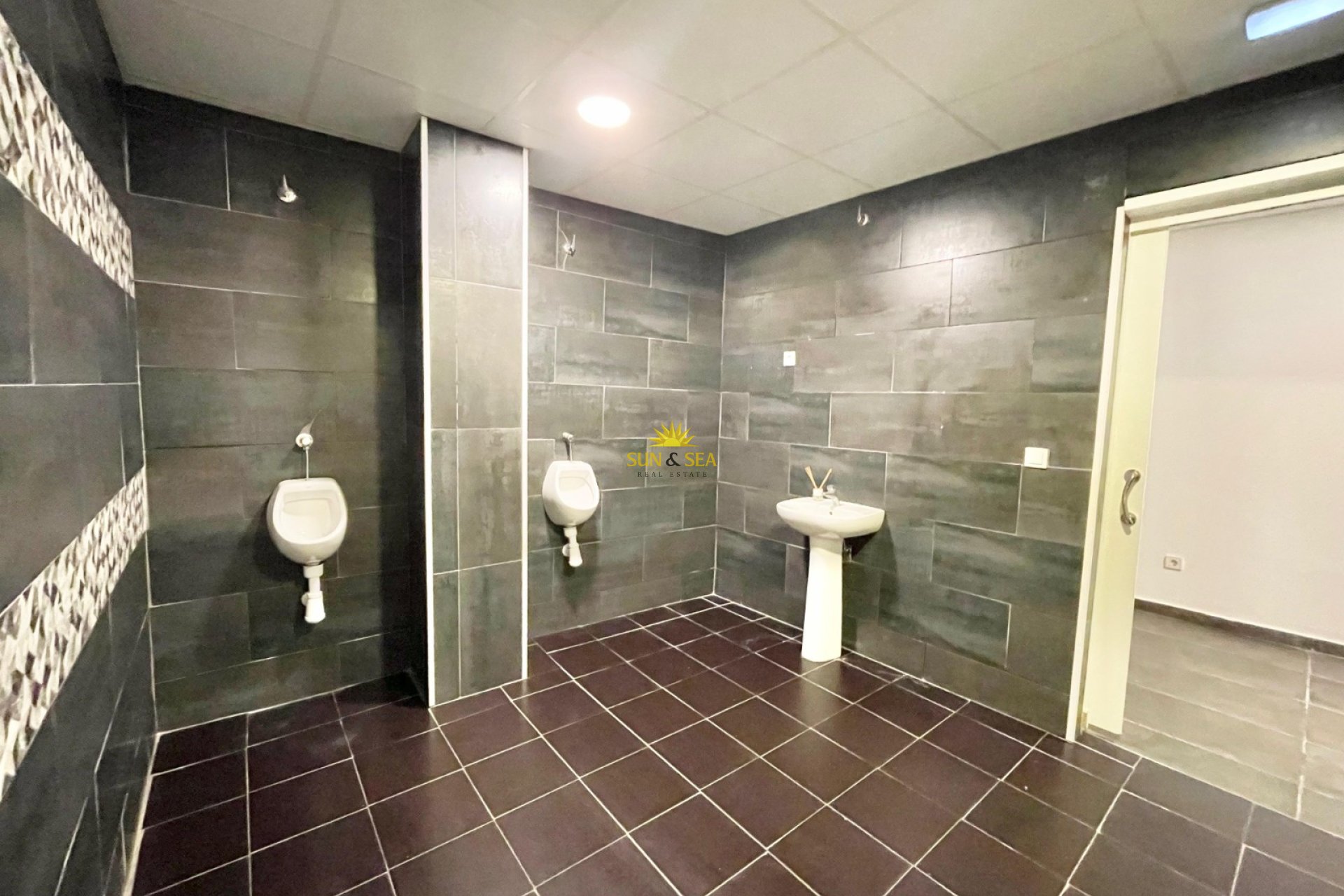 Reventa - Comercial - Torrevieja - Playa del Cura