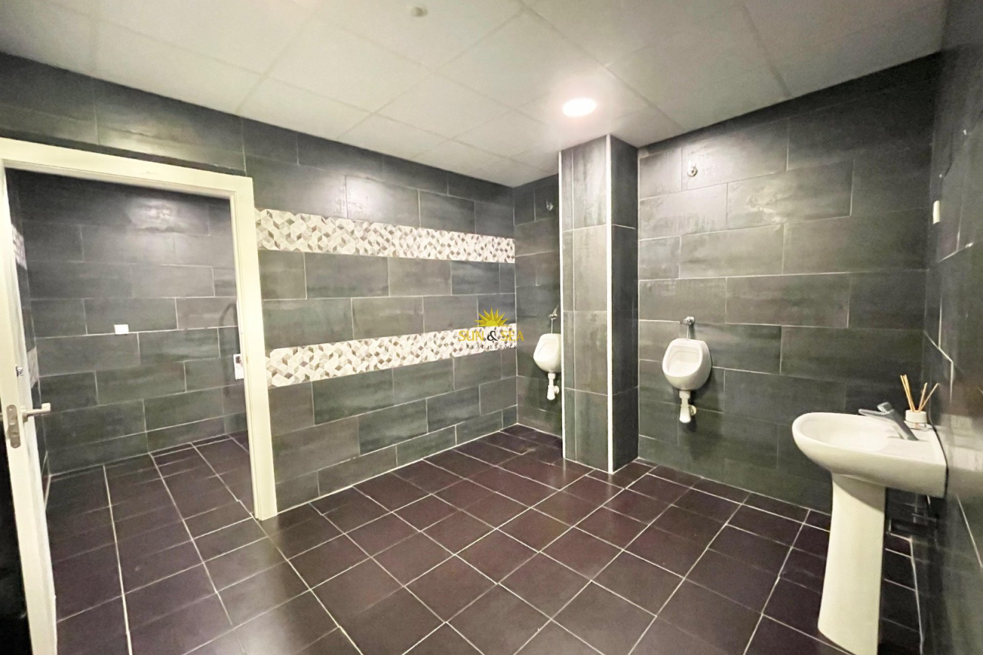 Reventa - Comercial - Torrevieja - Playa del Cura