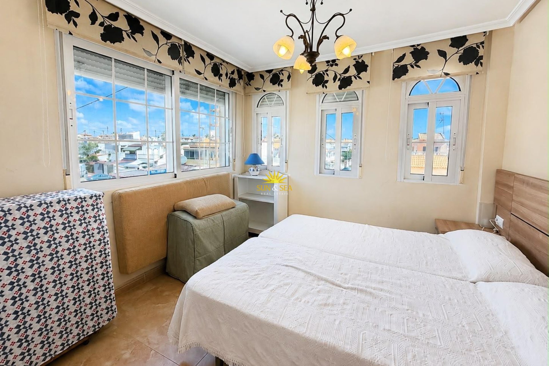Reventa - Duplex - Torrevieja - Playa de los locos