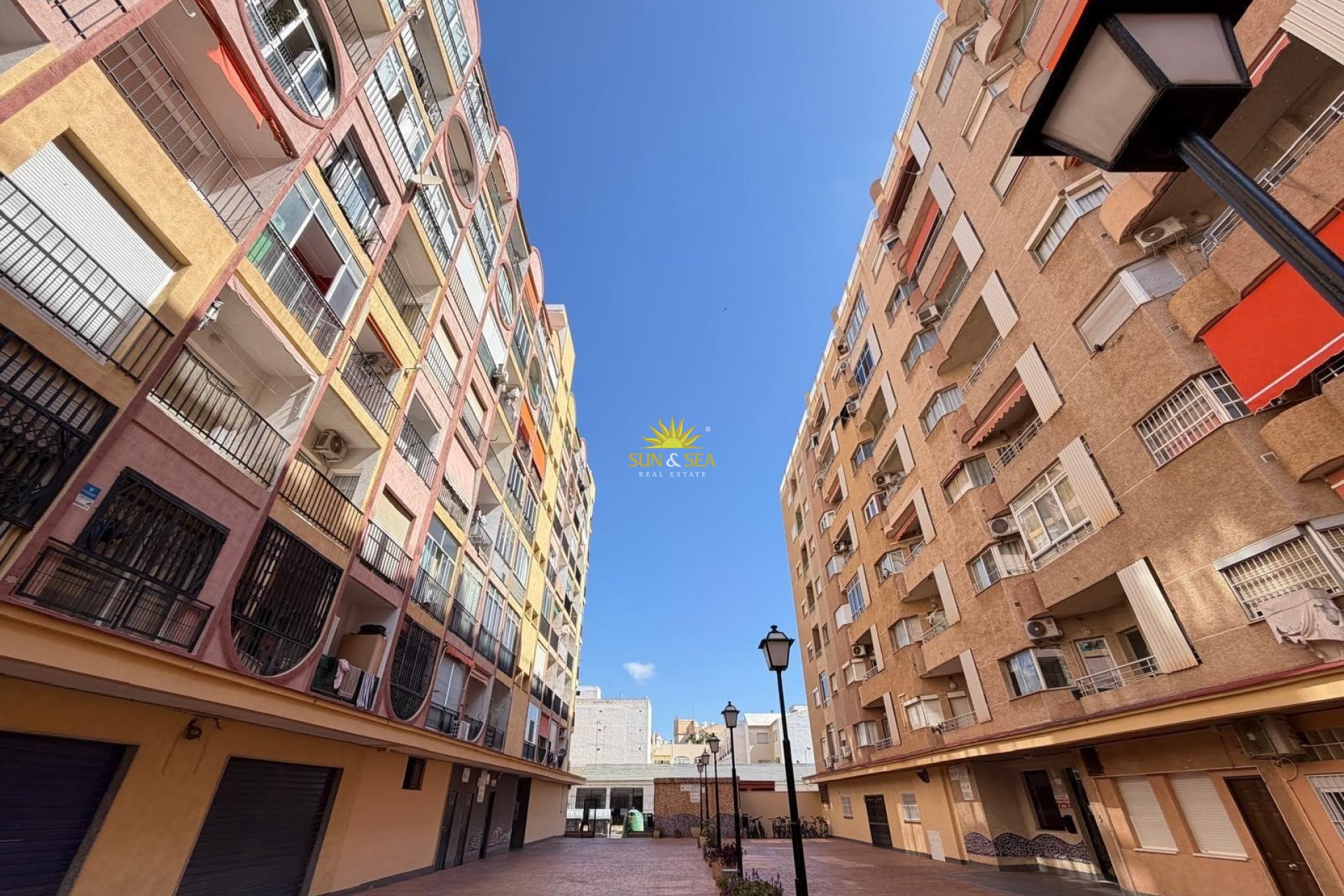Reventa - Estudio - Torrevieja - torrevieja