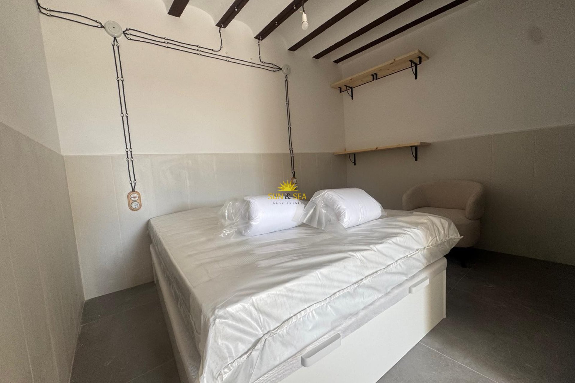 Reventa - Estudio - Villajoyosa