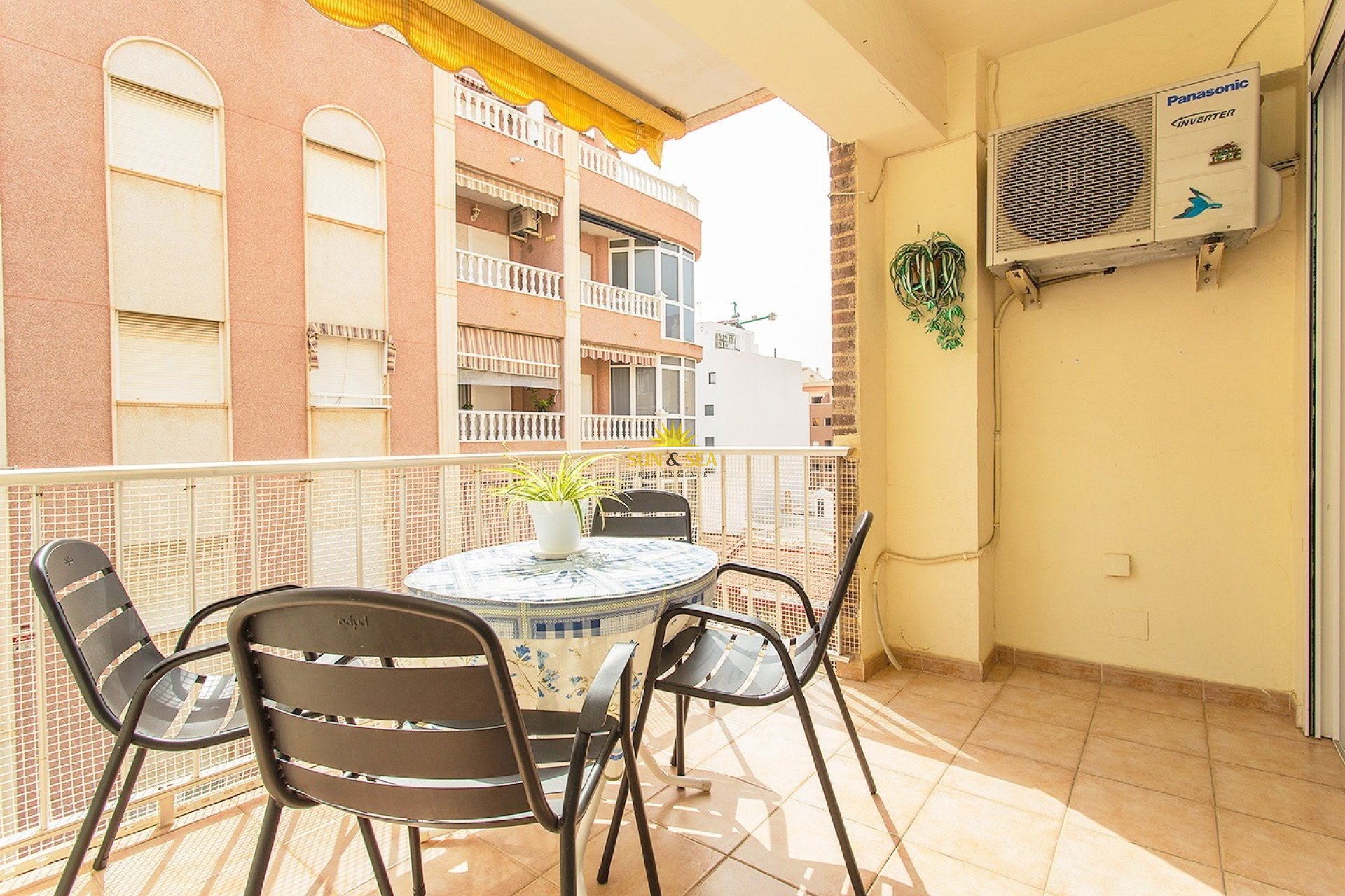 Reventa - Flat - Torrevieja - Playa del cura