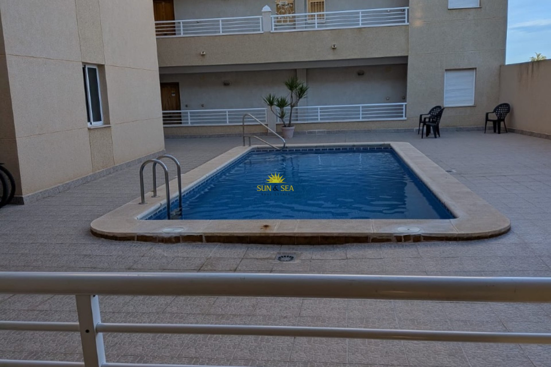 Reventa - Ground Floor - Montesinos