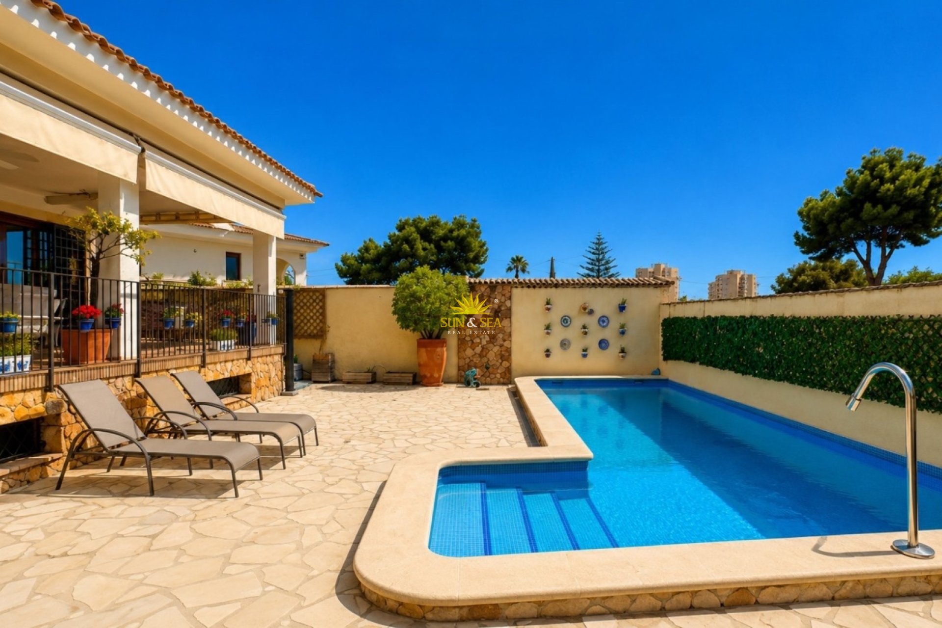 Reventa - Villa Independiente - Orihuela Costa