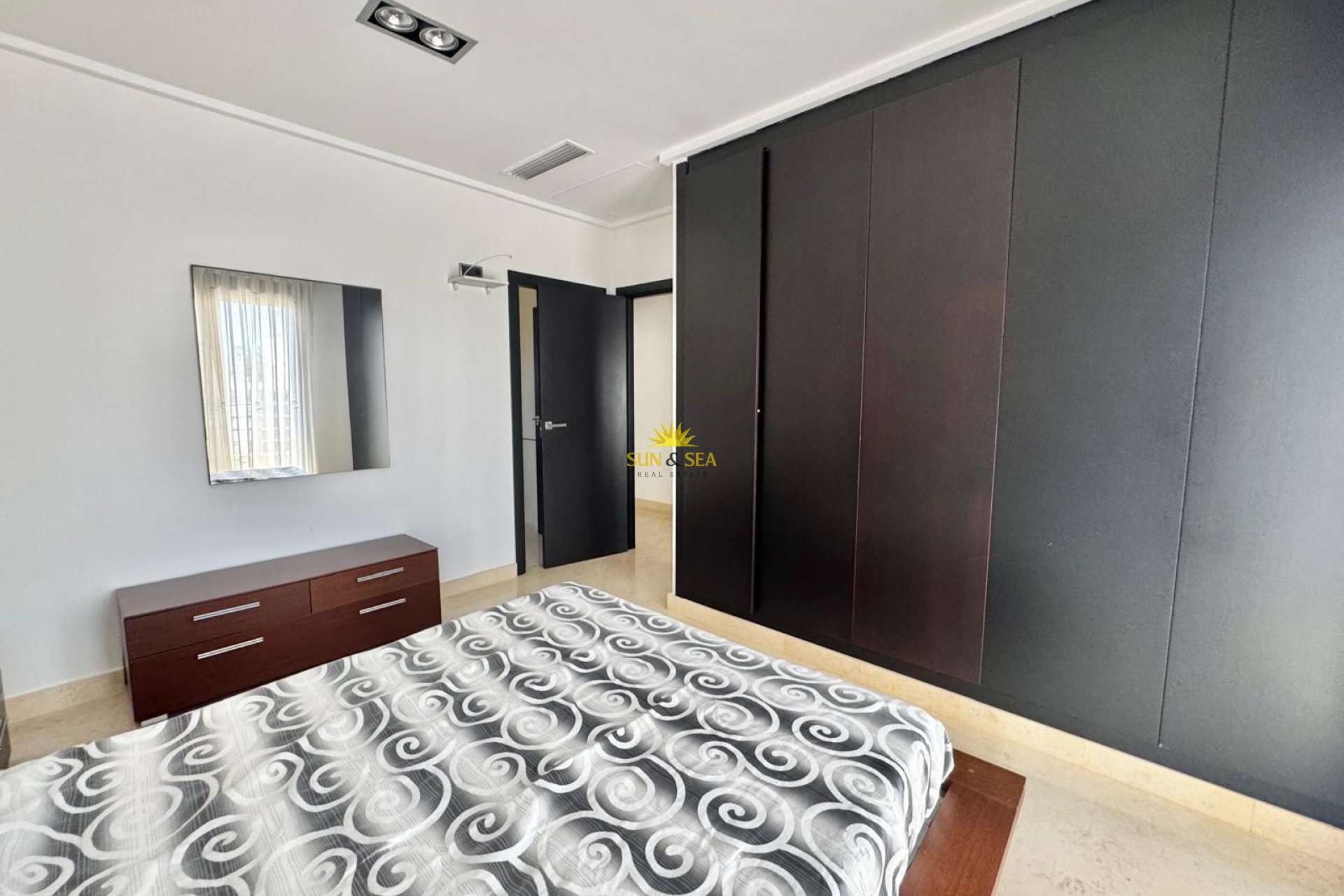 Reventa - Villa / Semi separado - Orihuela Costa - Cabo Roig