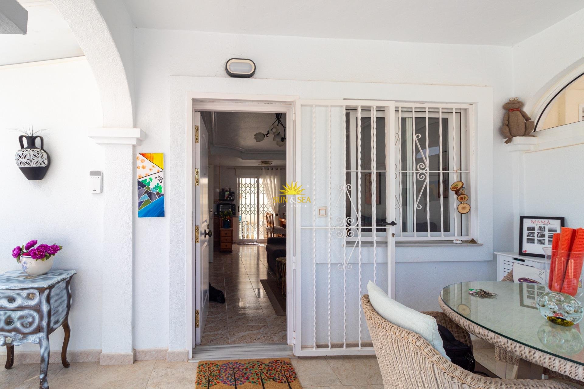 Reventa - Villa / Semi separado - Orihuela Costa - La Regia