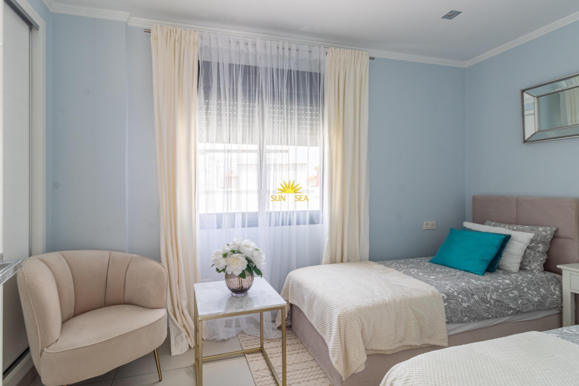 Reventa - Villa / Semi separado - Orihuela Costa - Lomas de Cabo Roig