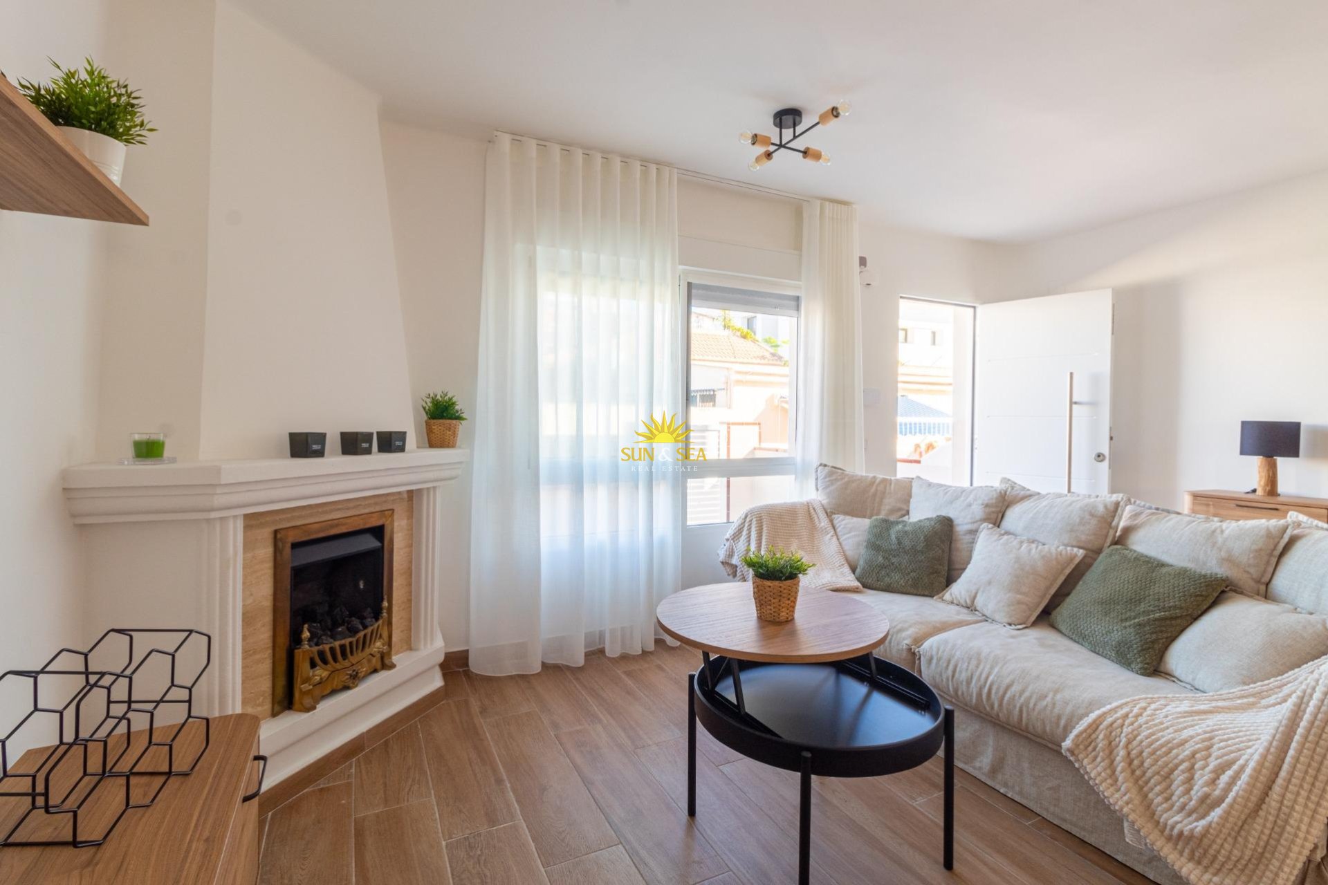 Reventa - Villa / Semi separado - Torrevieja - Los Frutales