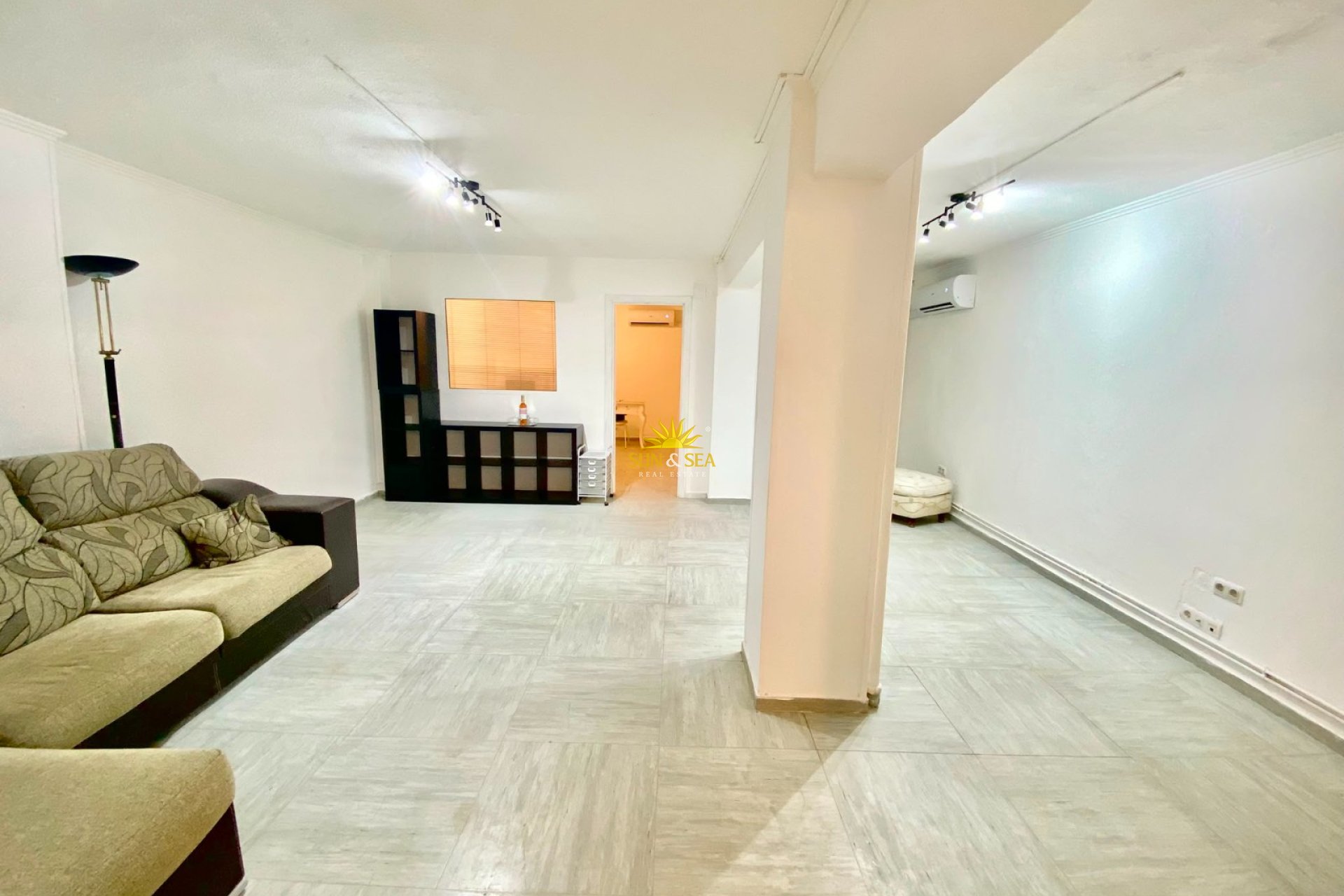 Revente - Appartement - Alicante - Benalua