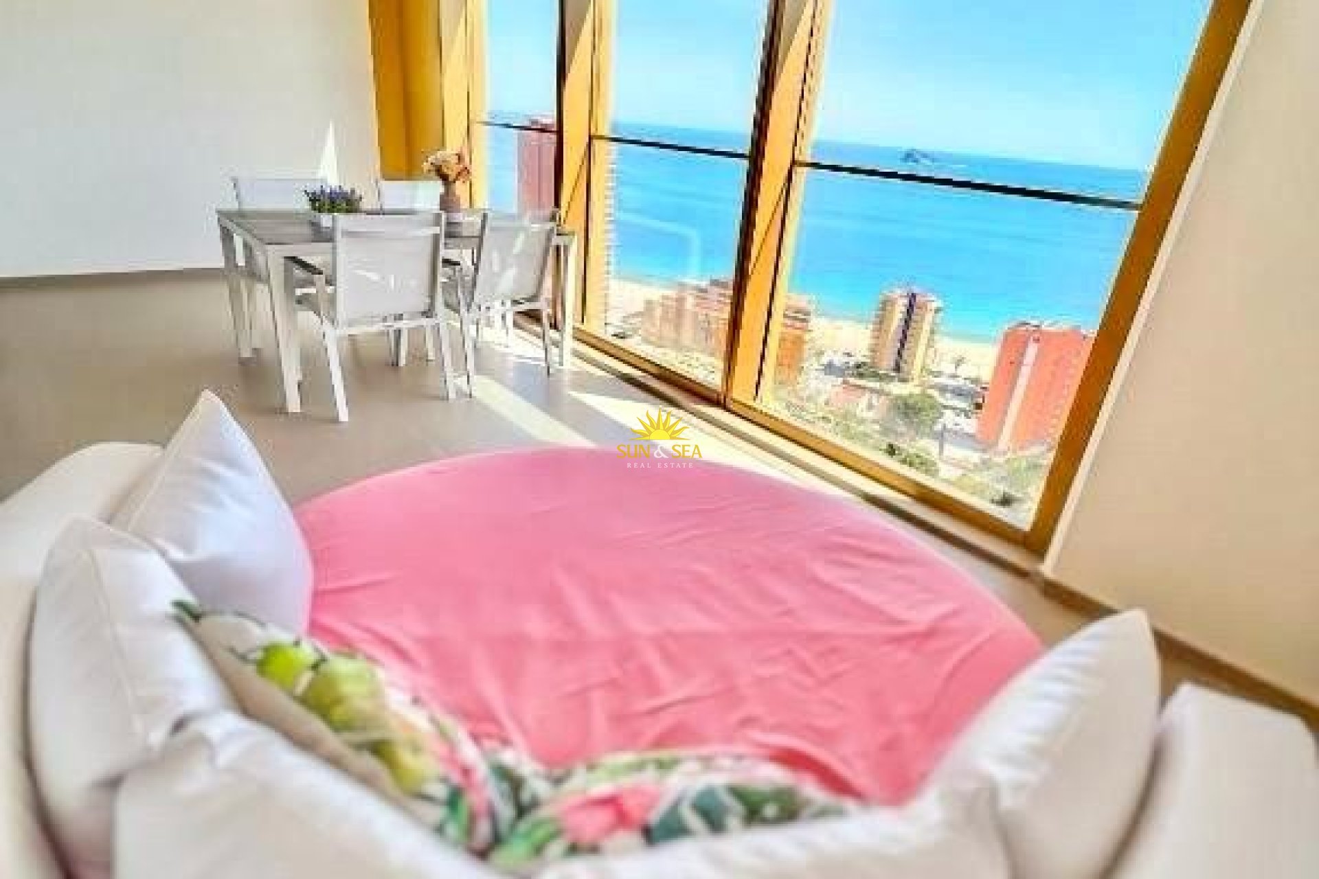 Revente - Appartement -  - Benidorm