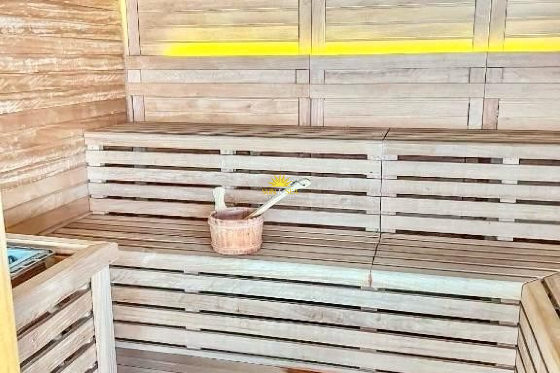 Revente - Appartement -  - Benidorm