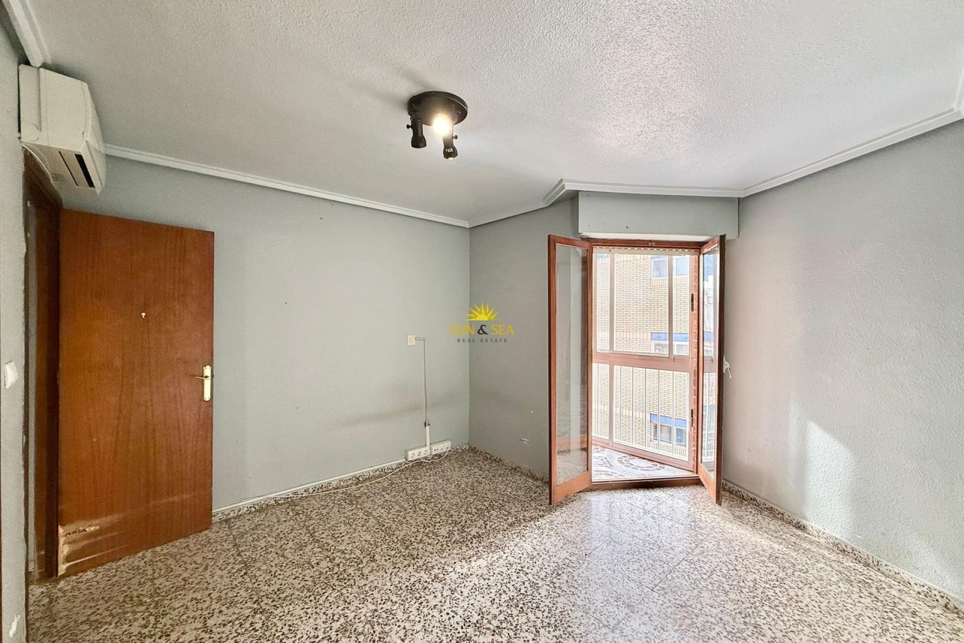 Revente - Appartement - Torrevieja - Acequion