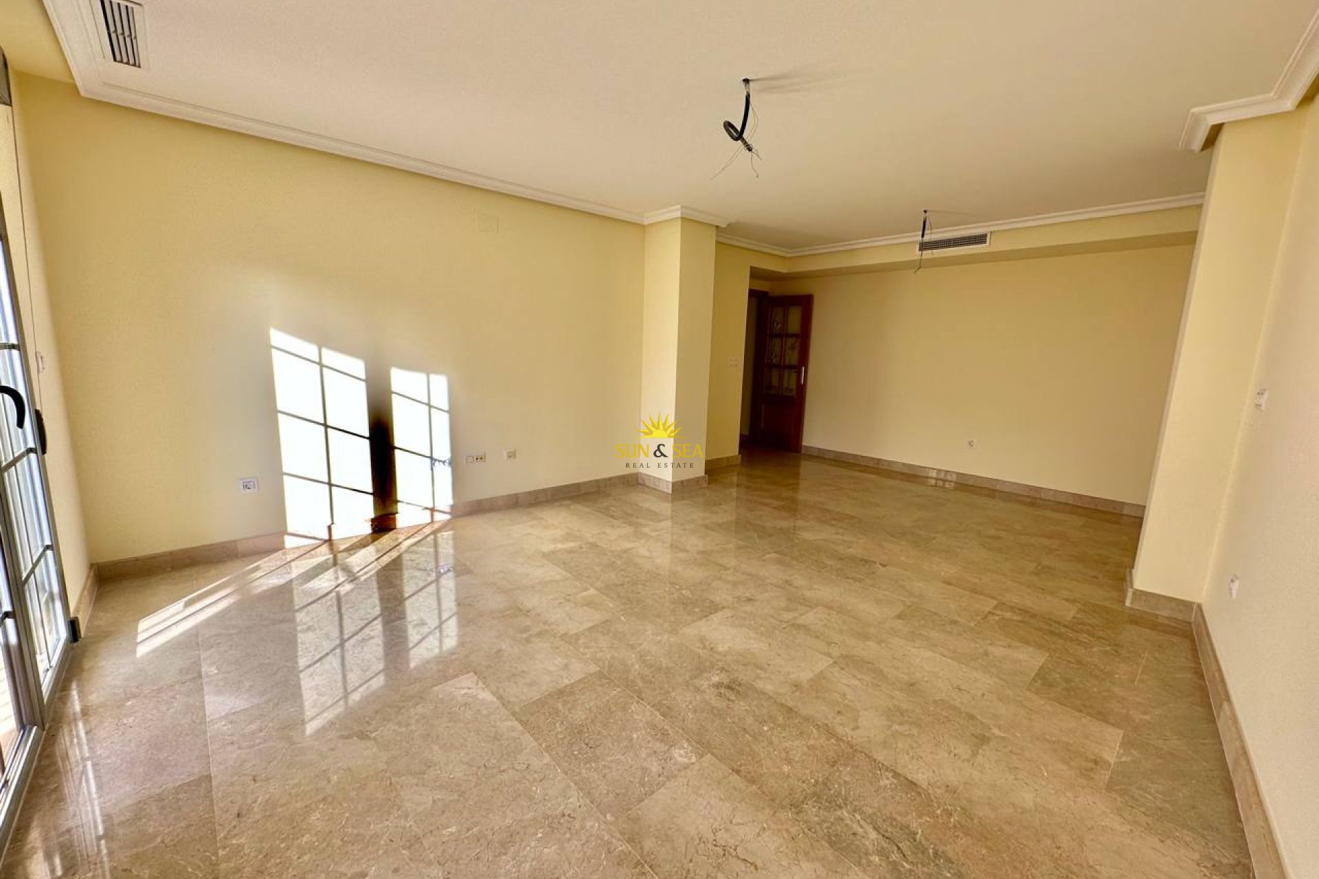Revente - Appartement - Torrevieja - Centro