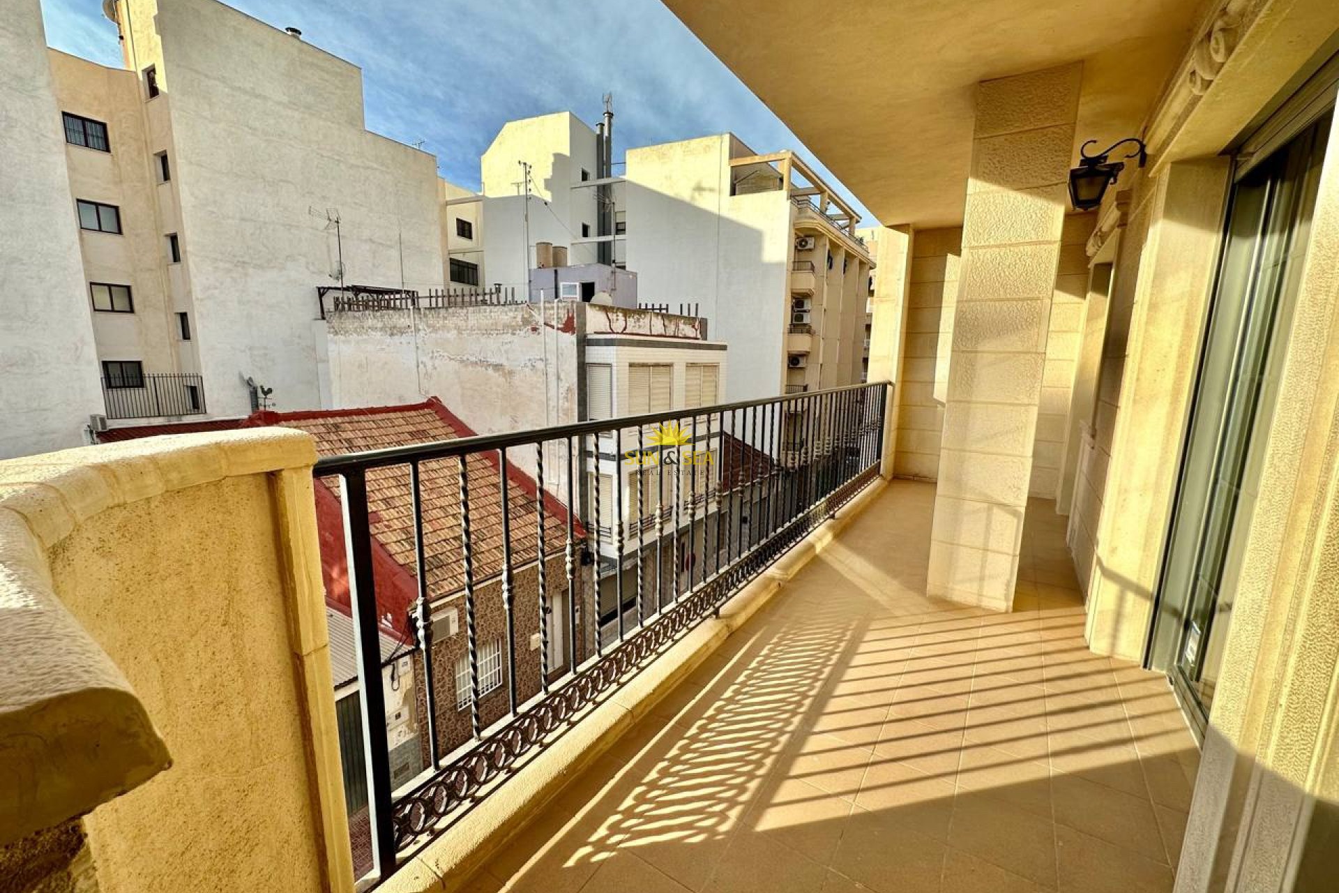 Revente - Appartement - Torrevieja - Centro