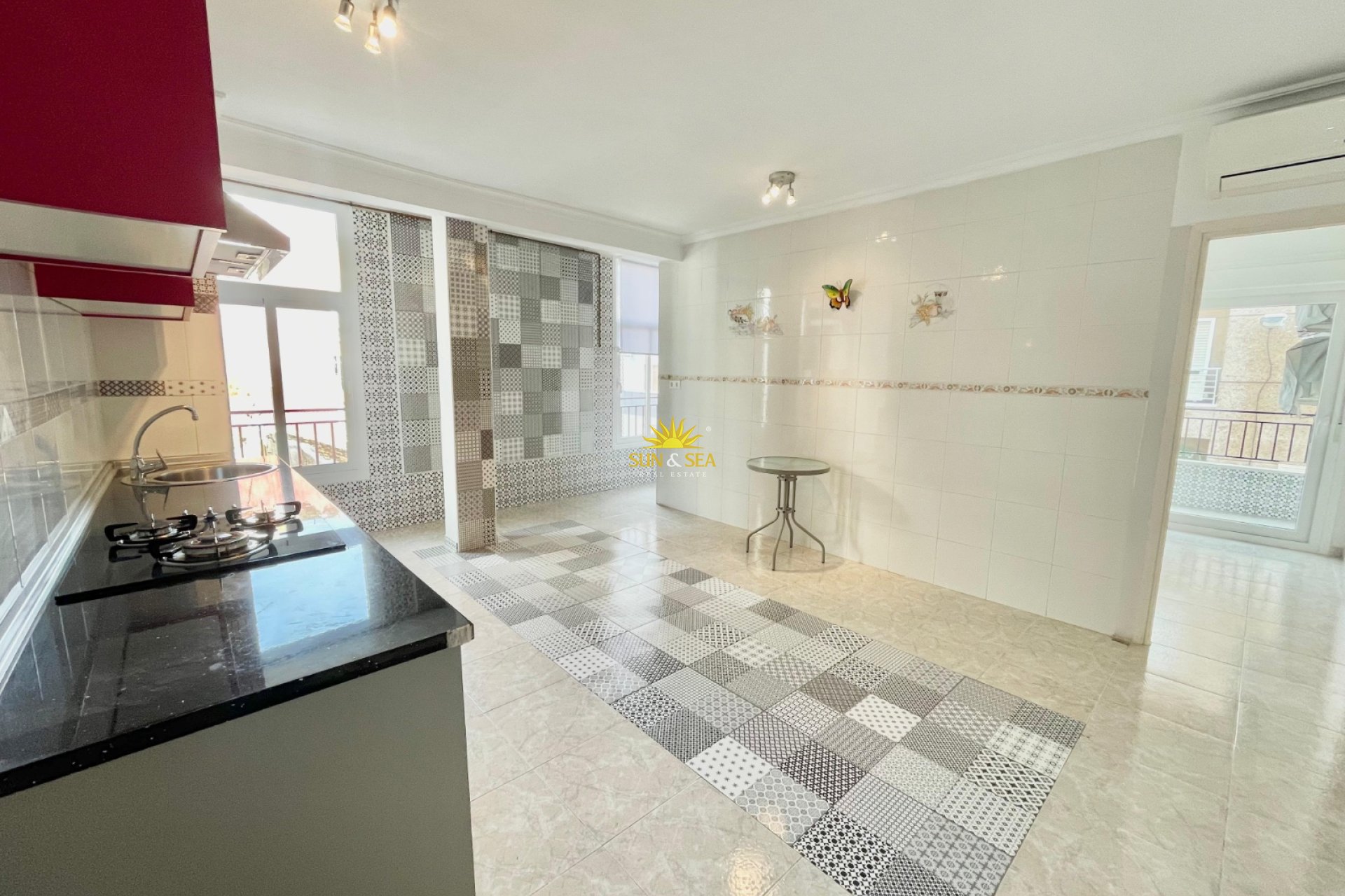 Revente - Appartement - Torrevieja - Centro