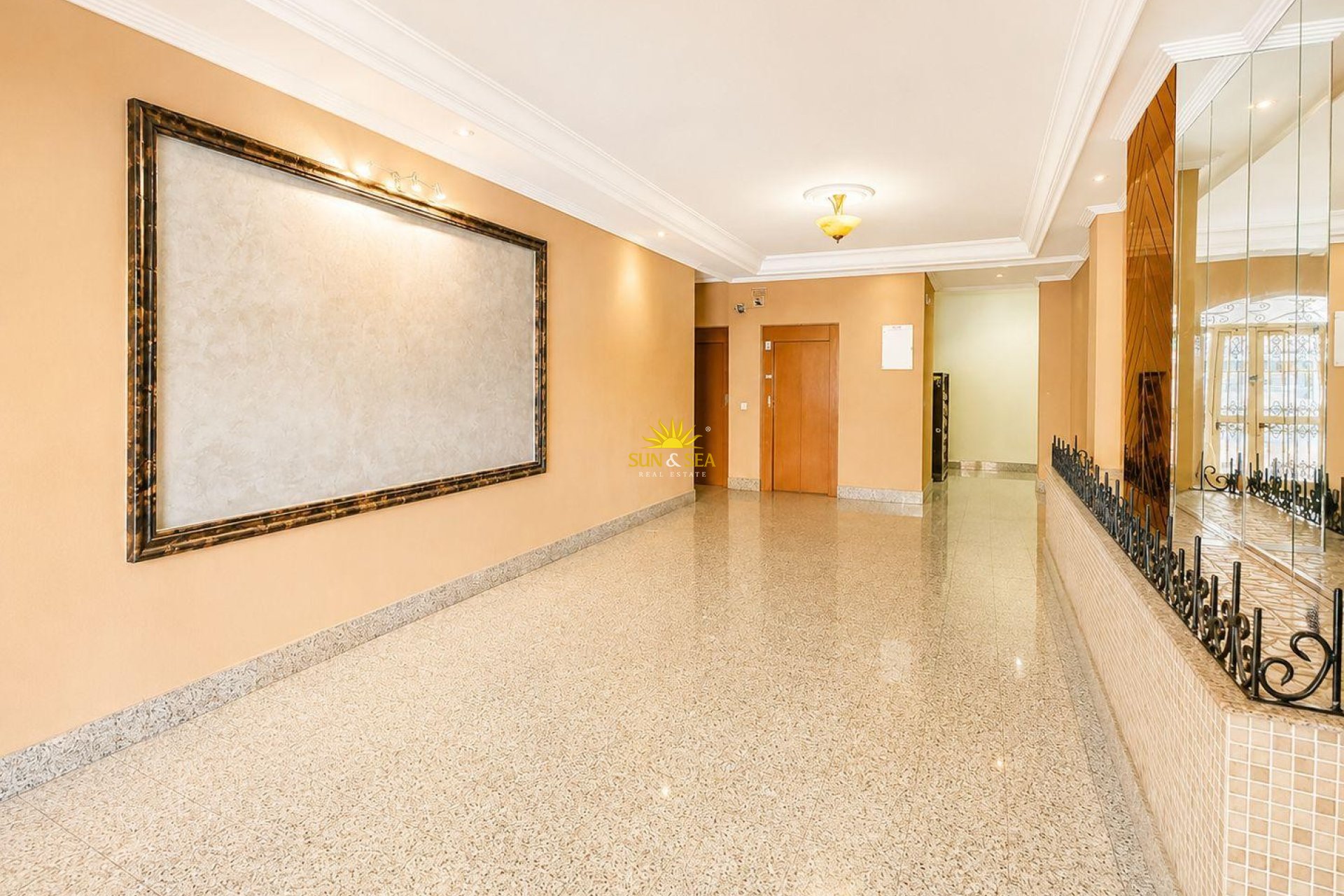 Revente - Appartement - Torrevieja - Centro