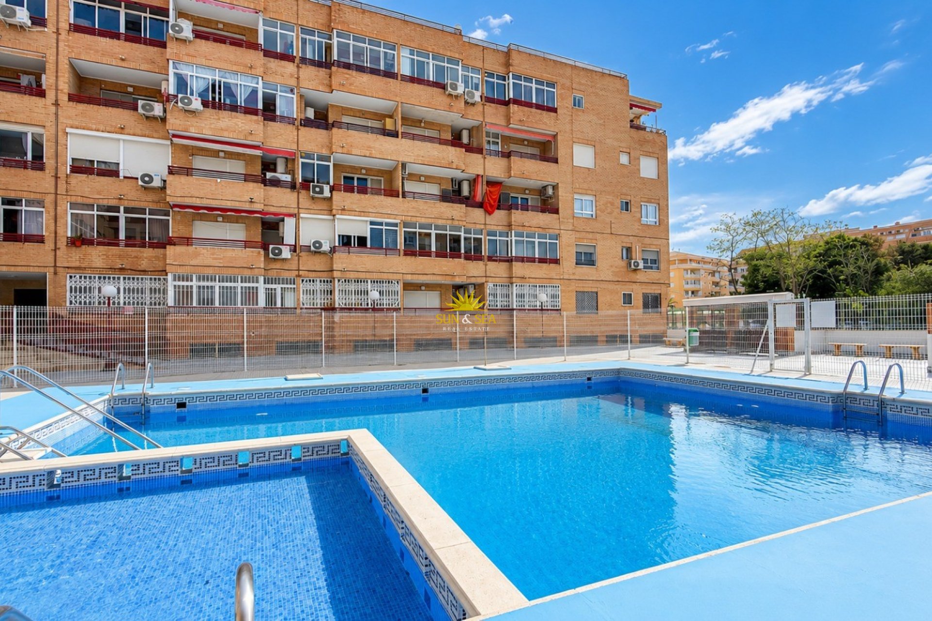 Revente - Appartement - Torrevieja - Centro