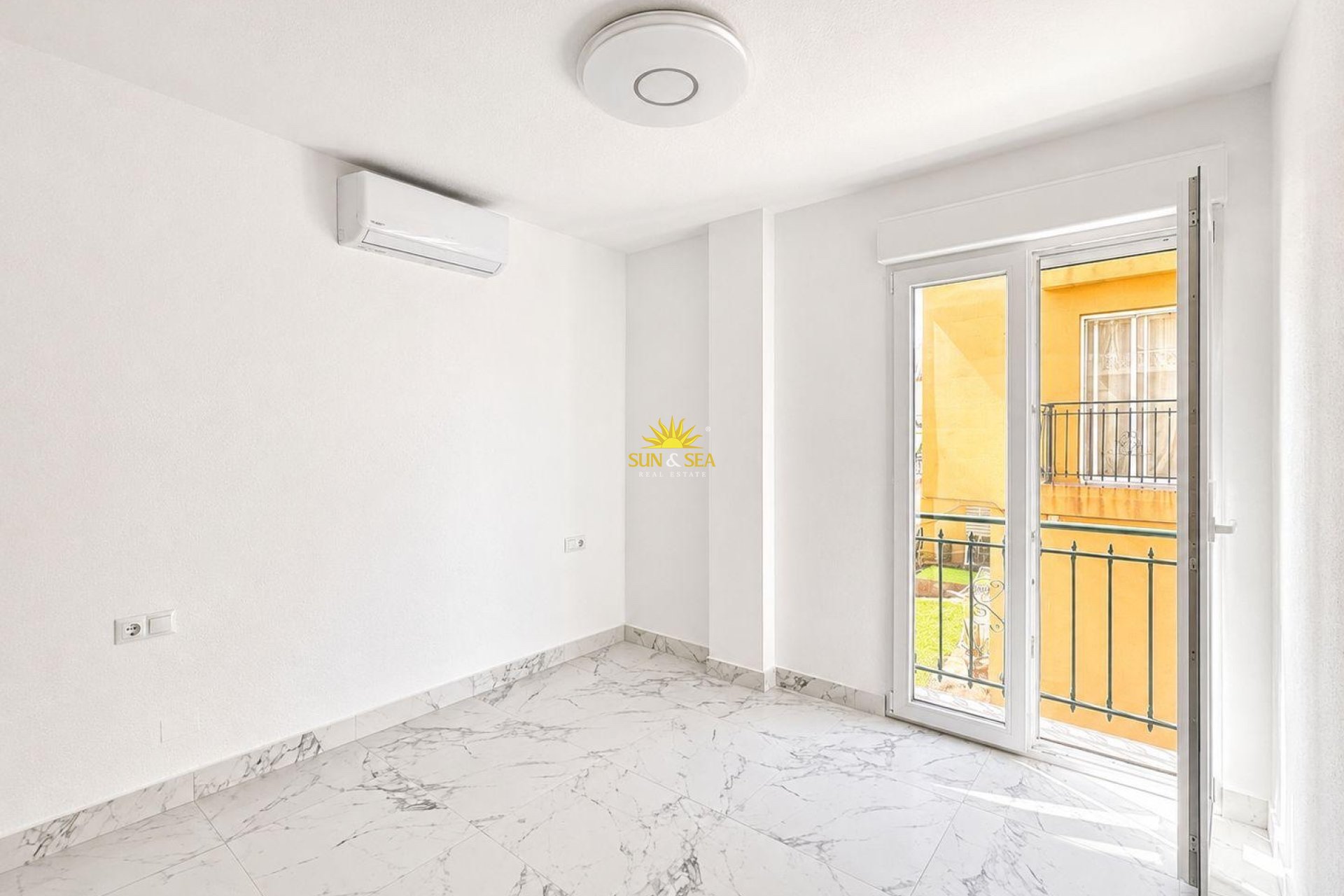 Revente - Appartement - Torrevieja - La veleta